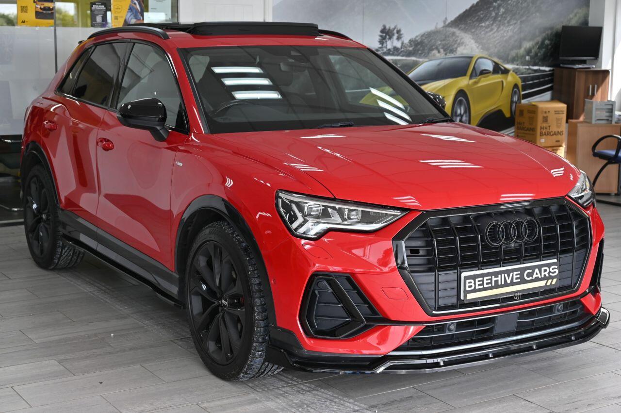 Audi Q3 view 2