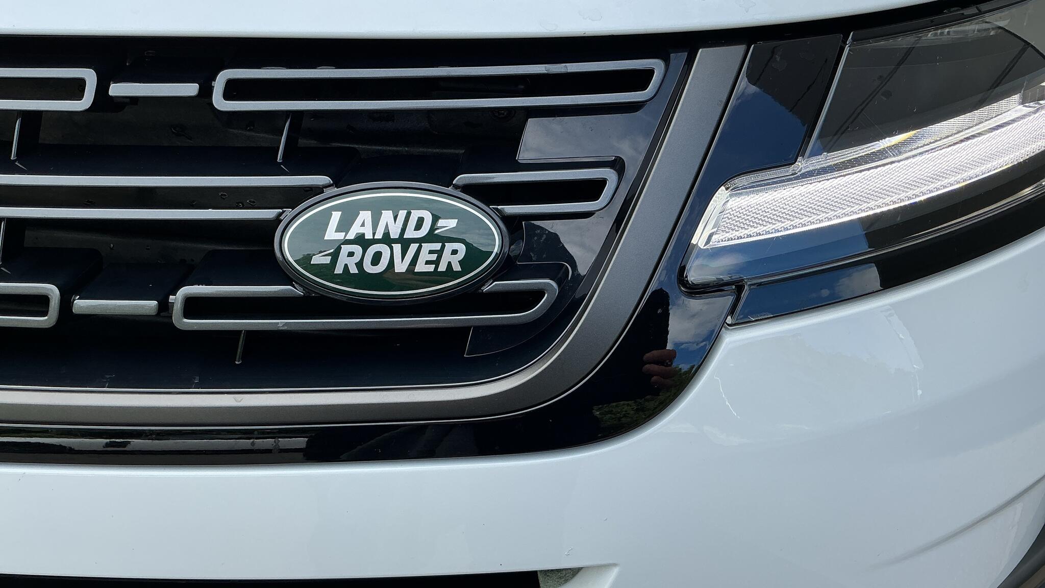Land Rover Range Rover Evoque view 33