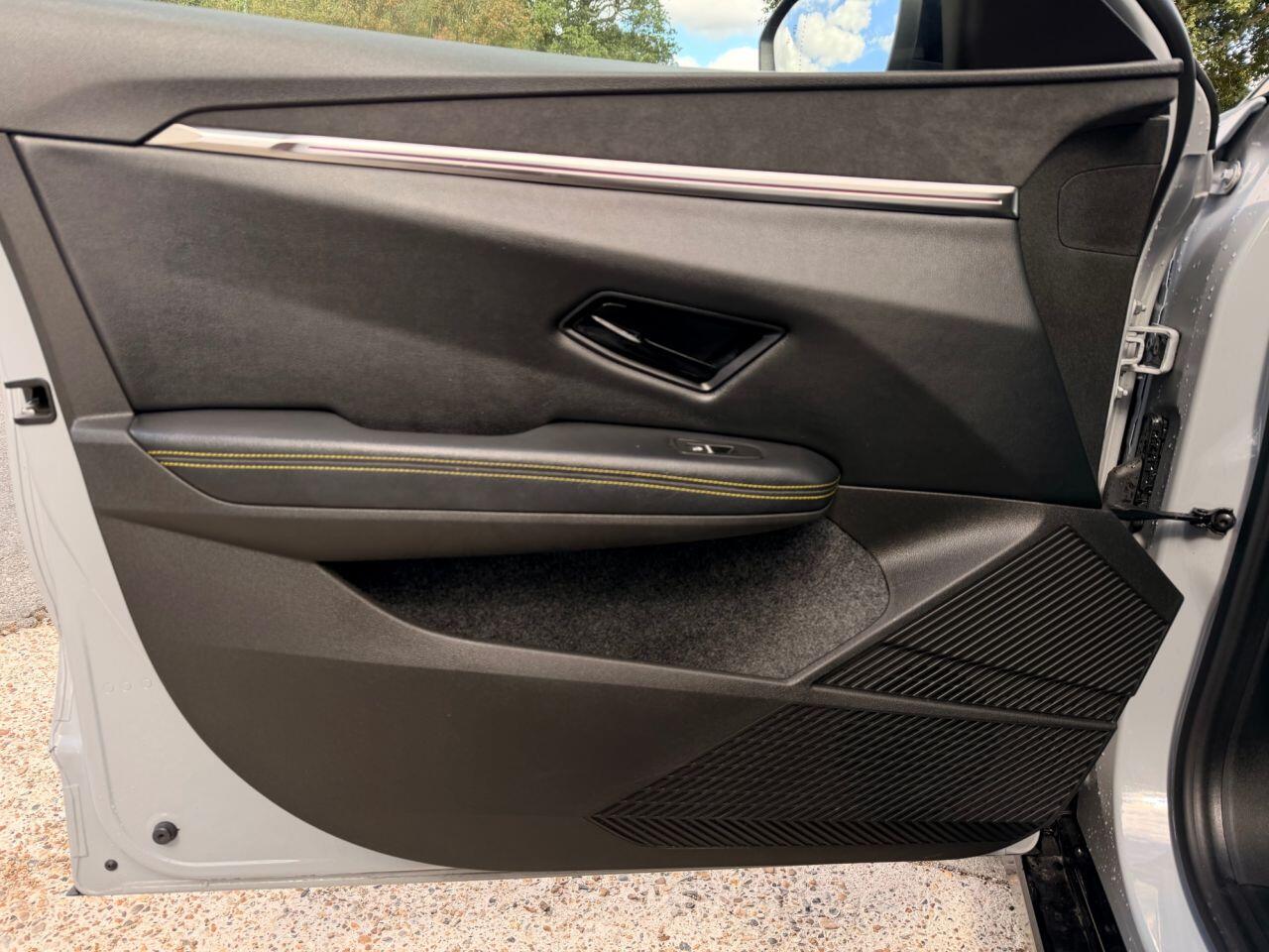 Renault Megane E-Tech view 24