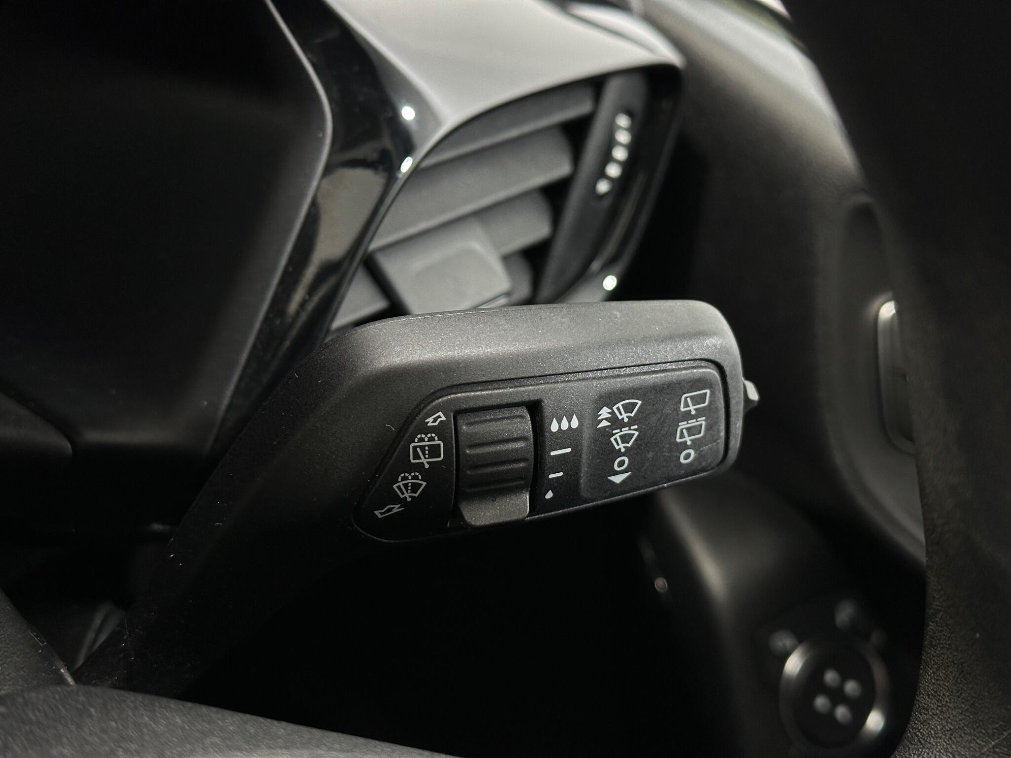 Ford Fiesta view 17