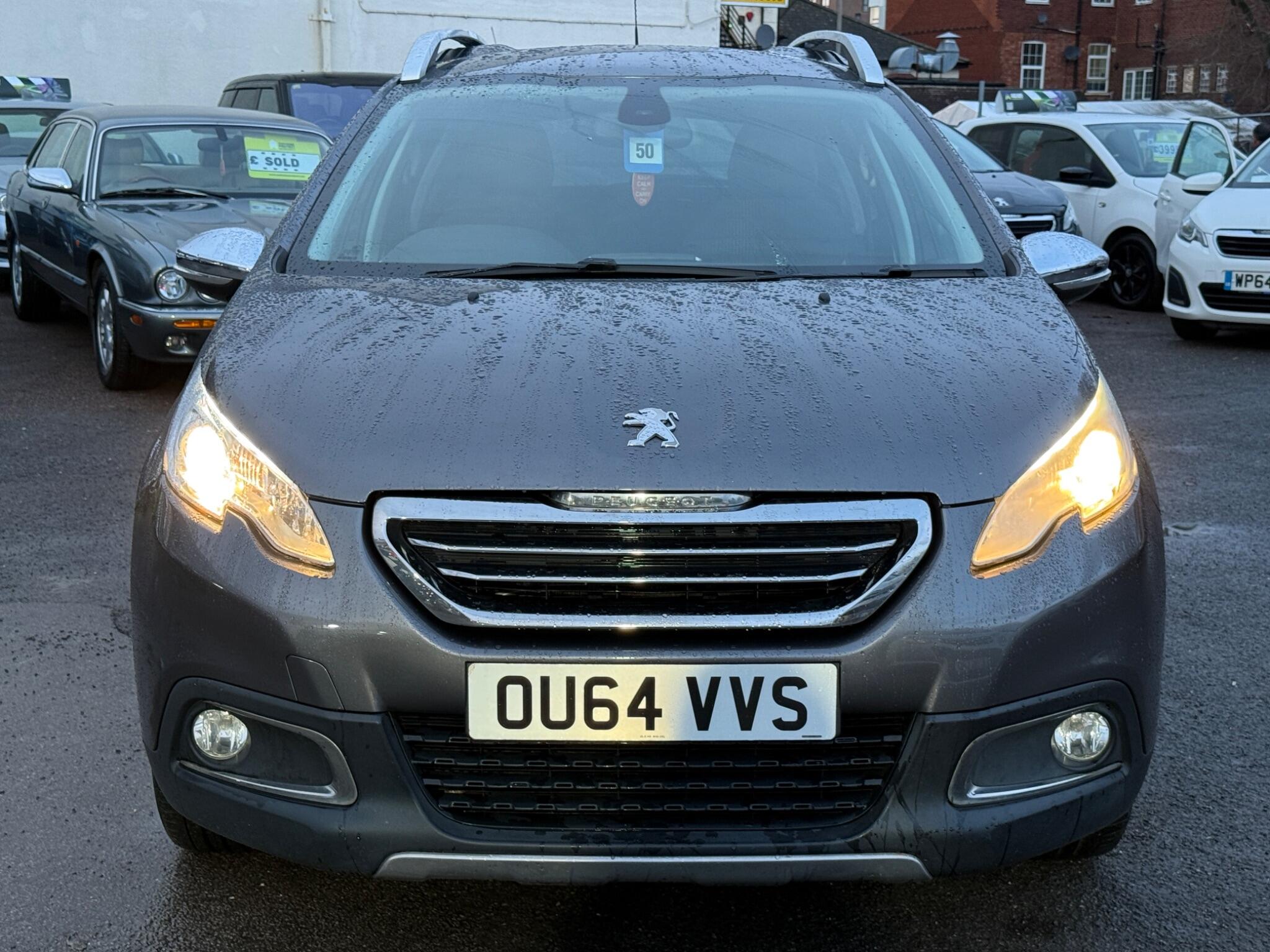 Peugeot 2008 - Image 8
