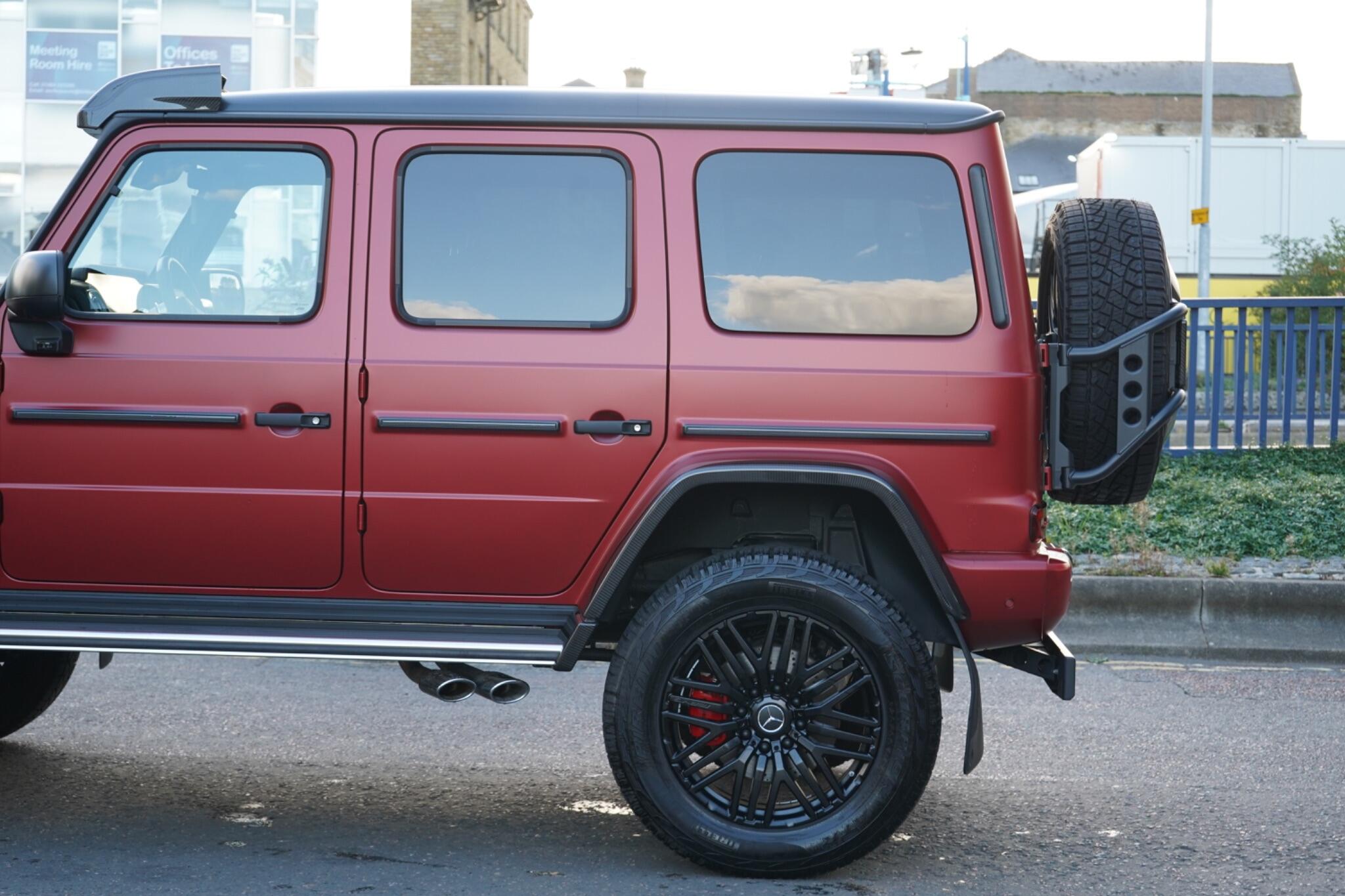 Mercedes-Benz G-Class view 11