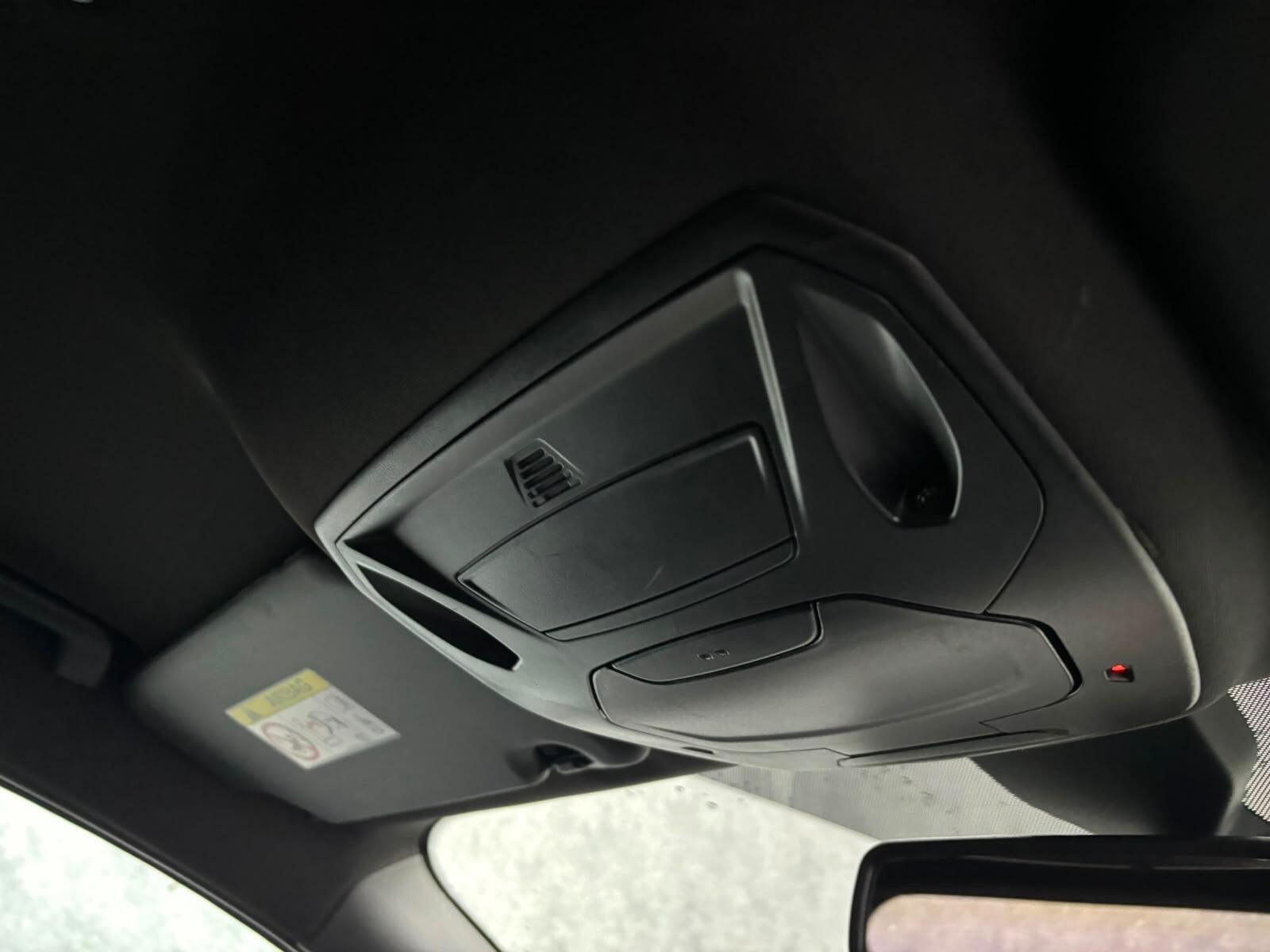 Ford Focus view 25