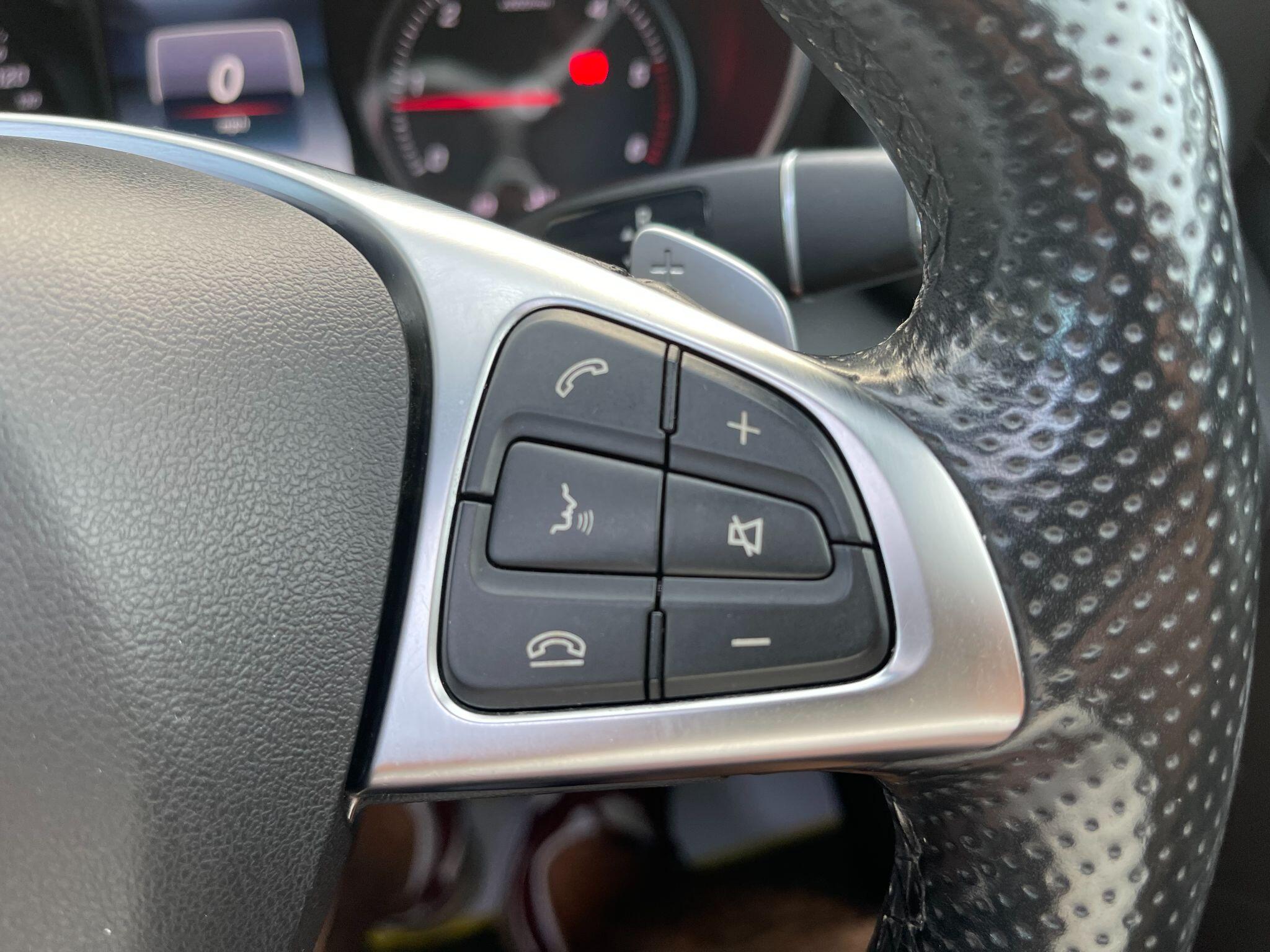 Mercedes-Benz C-Class view 46