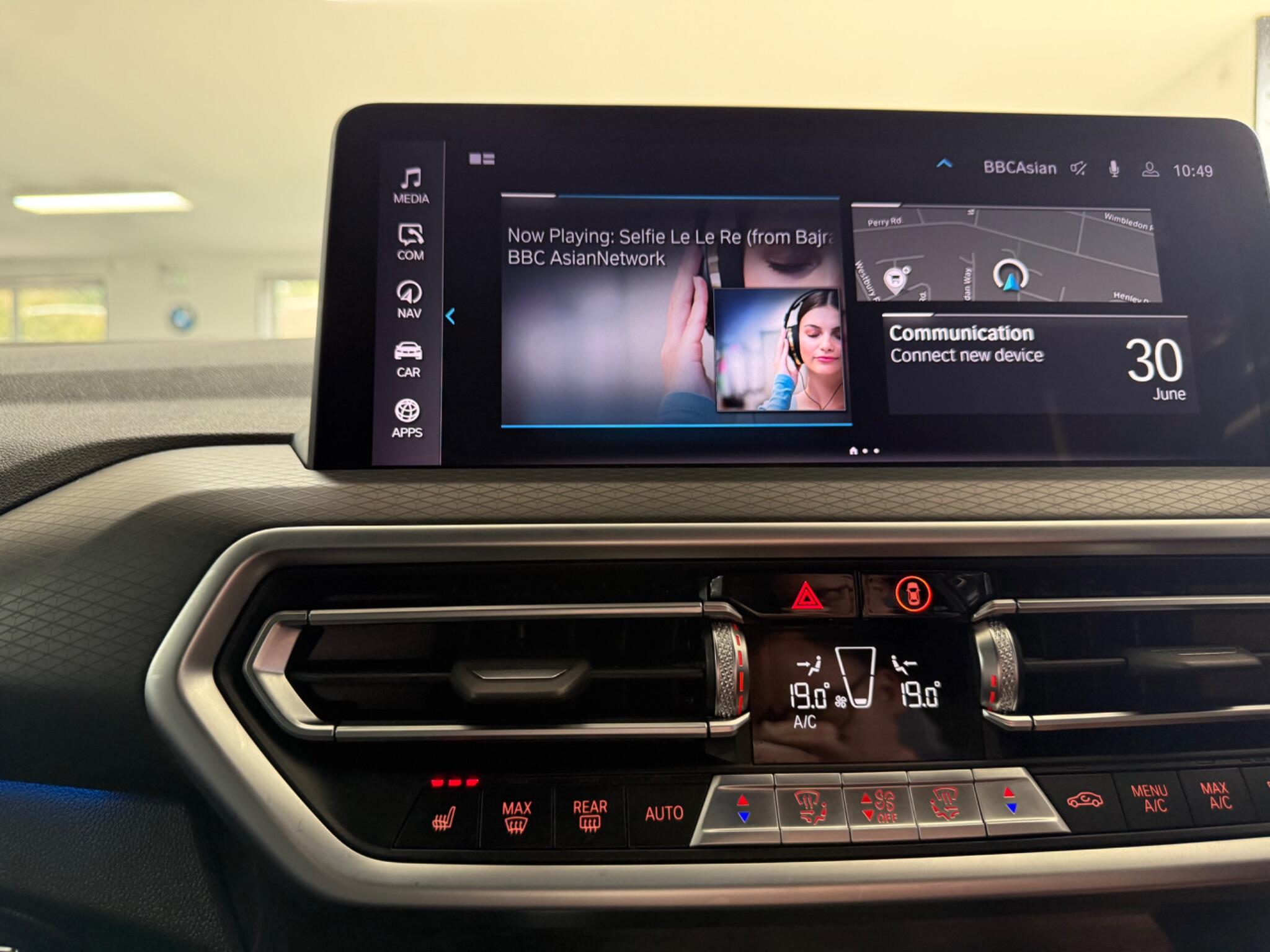BMW X3 view 18