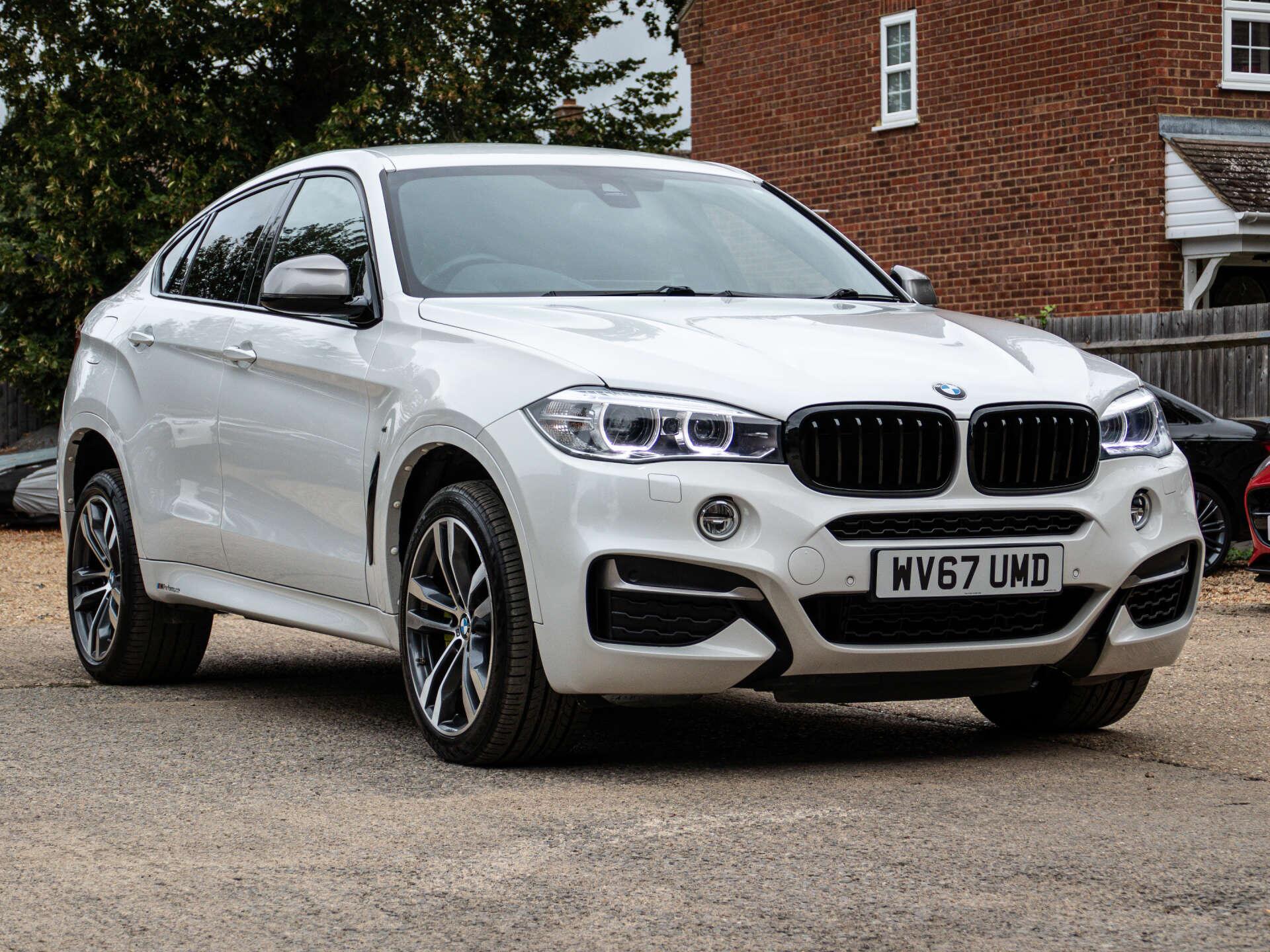 BMW X6 view 6