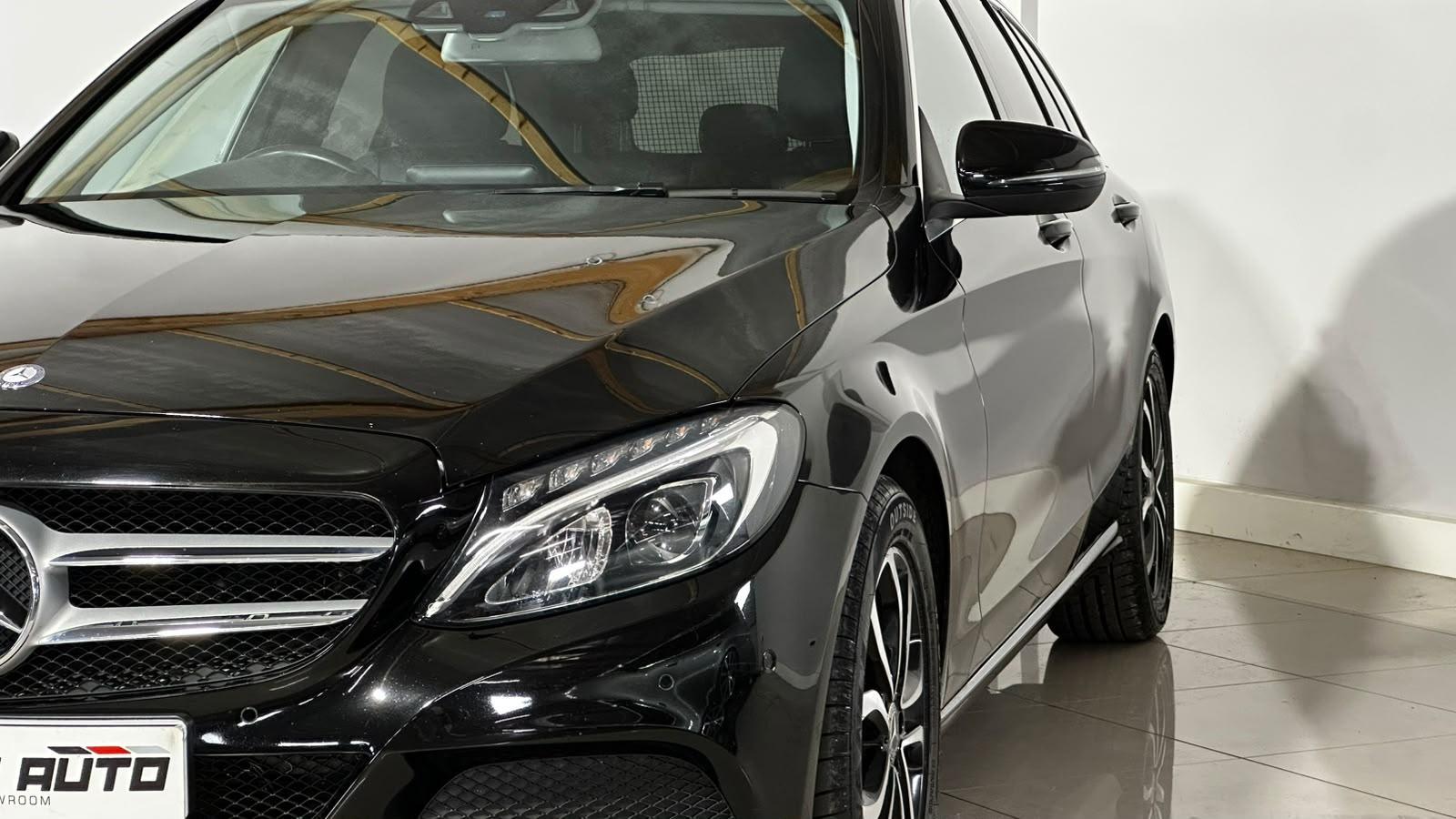 Mercedes-Benz C Class view 7