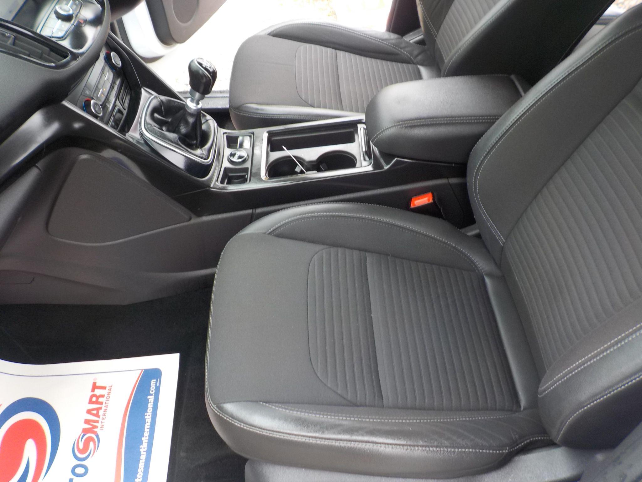 Ford Kuga 2.0 TDCi Titanium AWD Euro 6 (s/s) 5dr