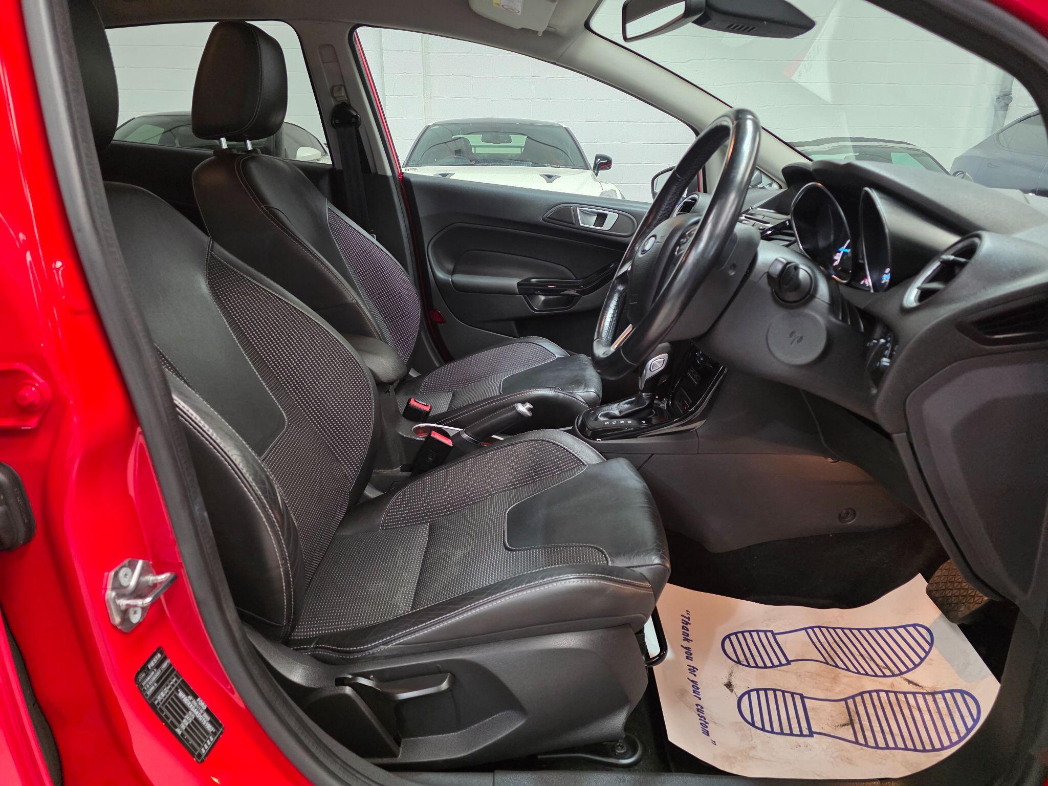 Ford Fiesta view 6