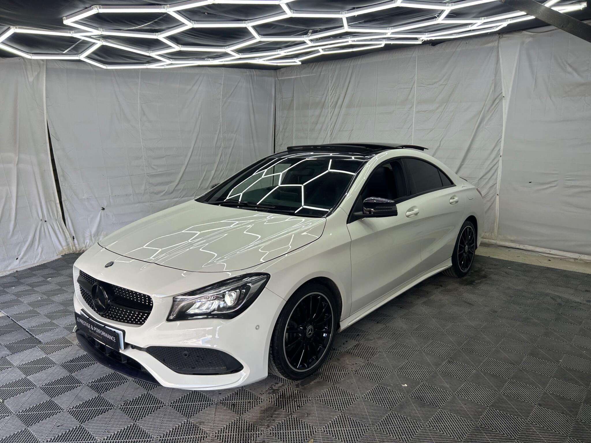 Mercedes-Benz Cla view 3