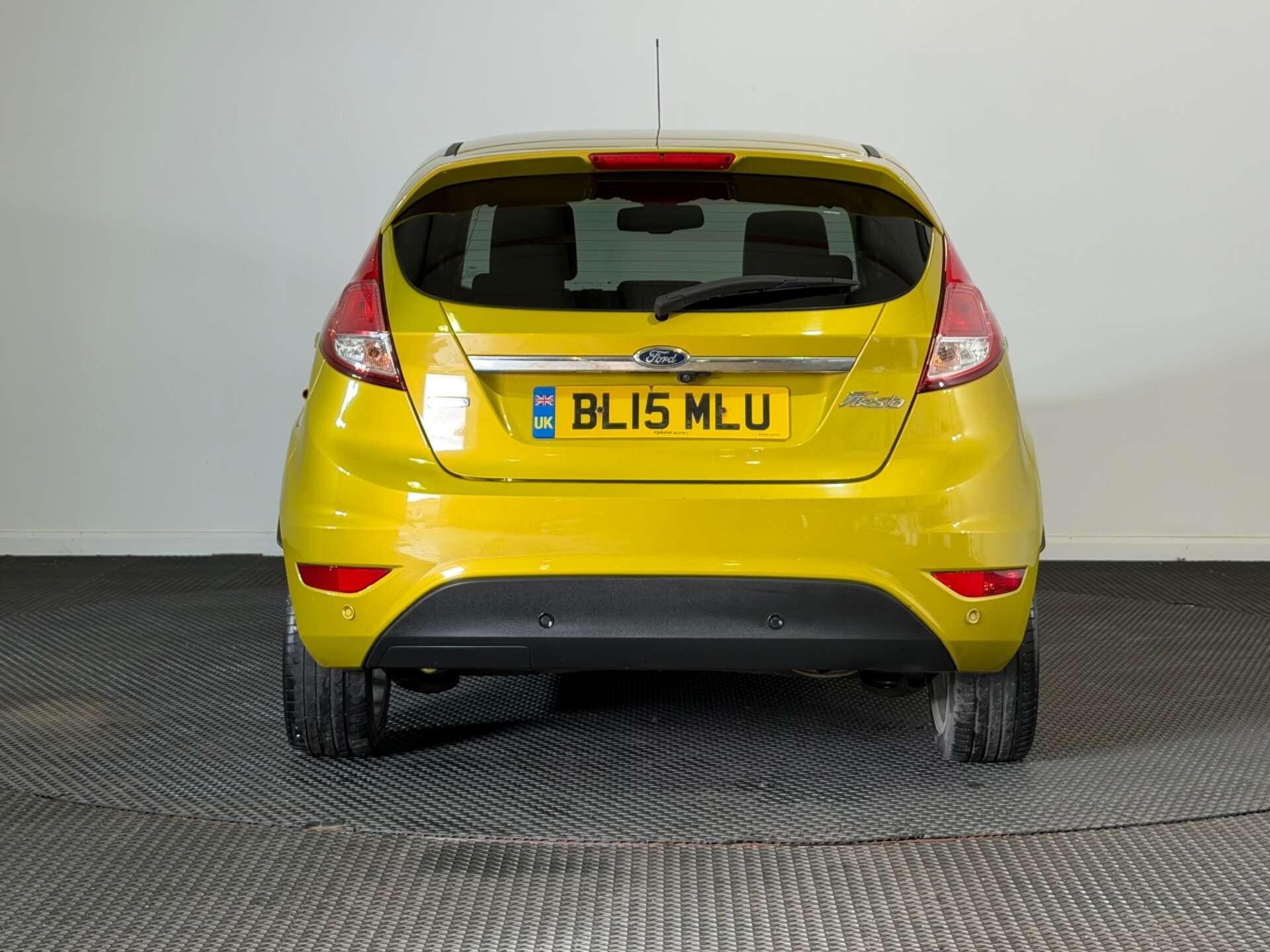 Ford Fiesta view 6