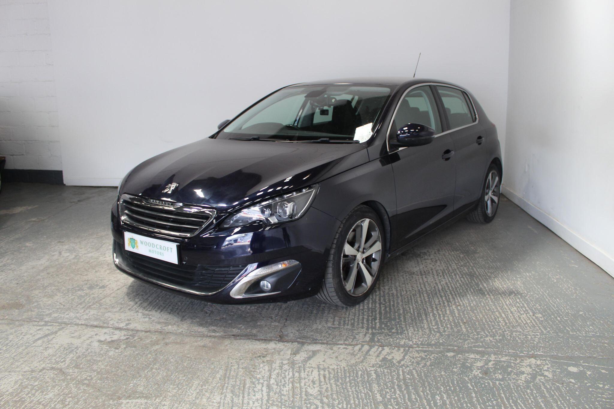 Peugeot 308 view 2