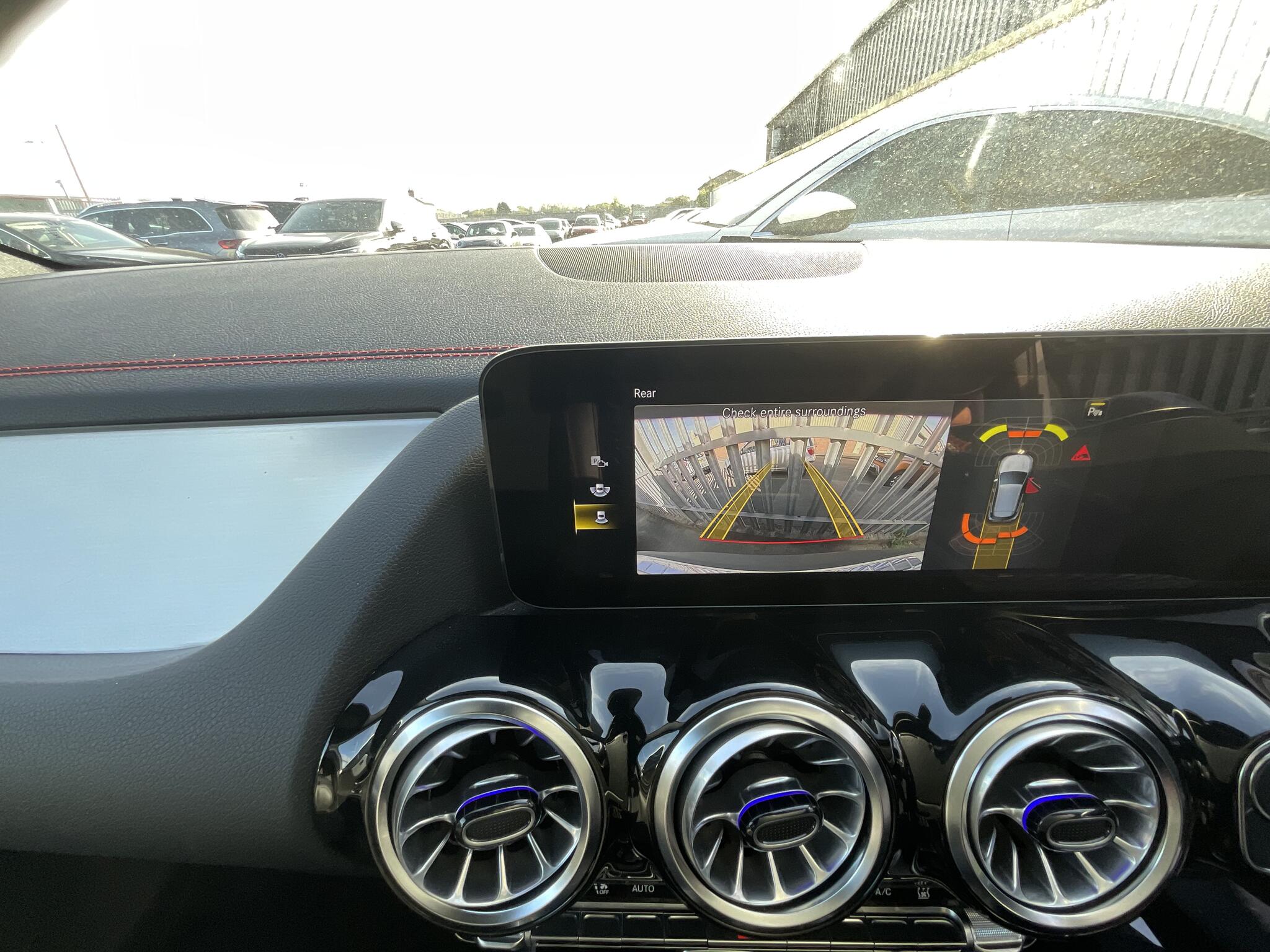 Mercedes-Benz Eqa view 28