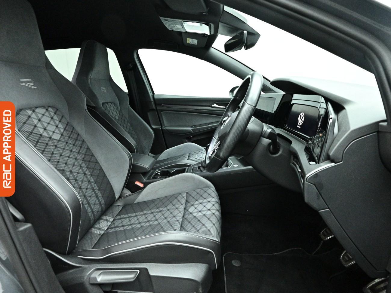 Volkswagen Golf view 11