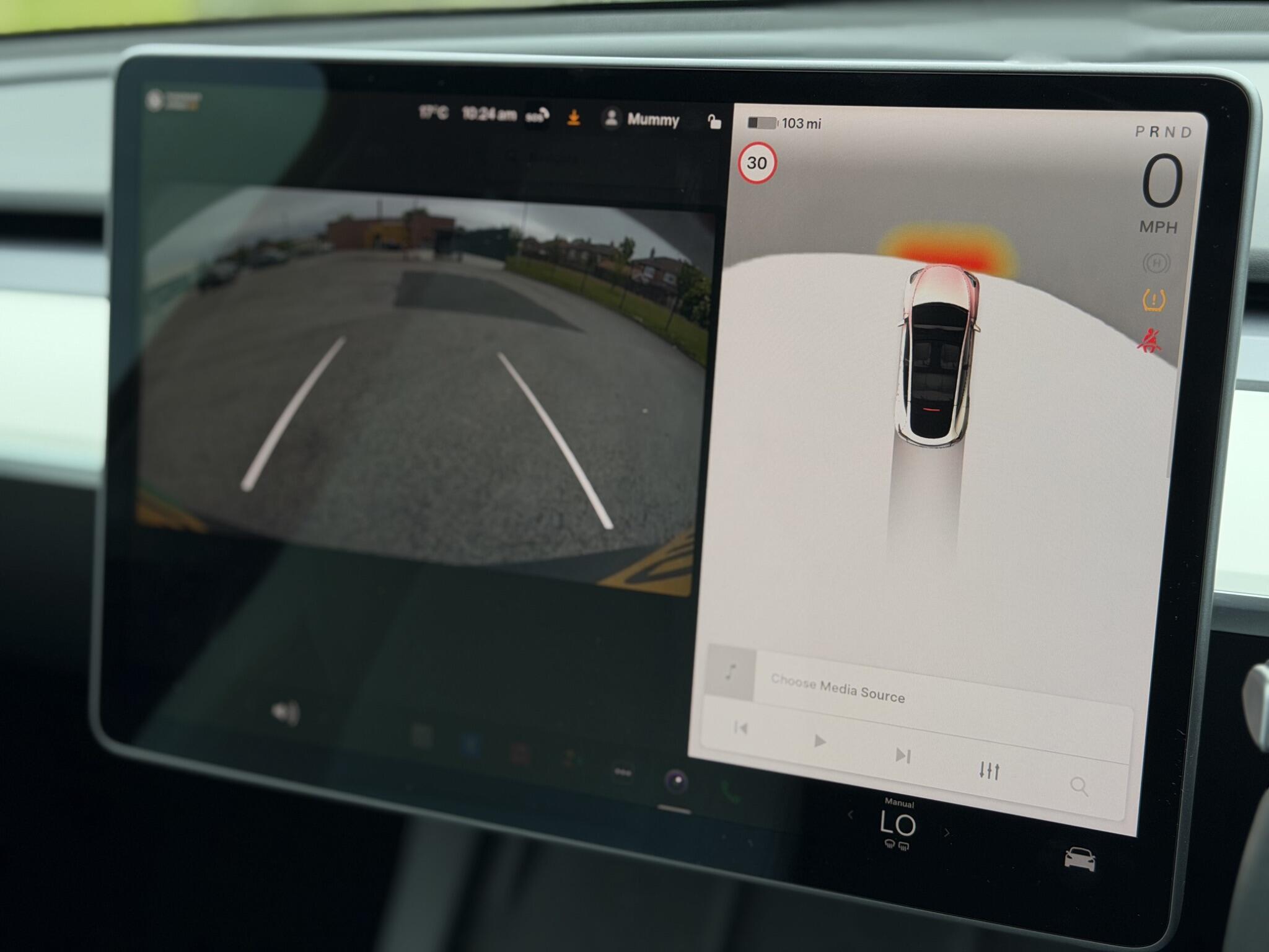 Tesla Model Y view 27
