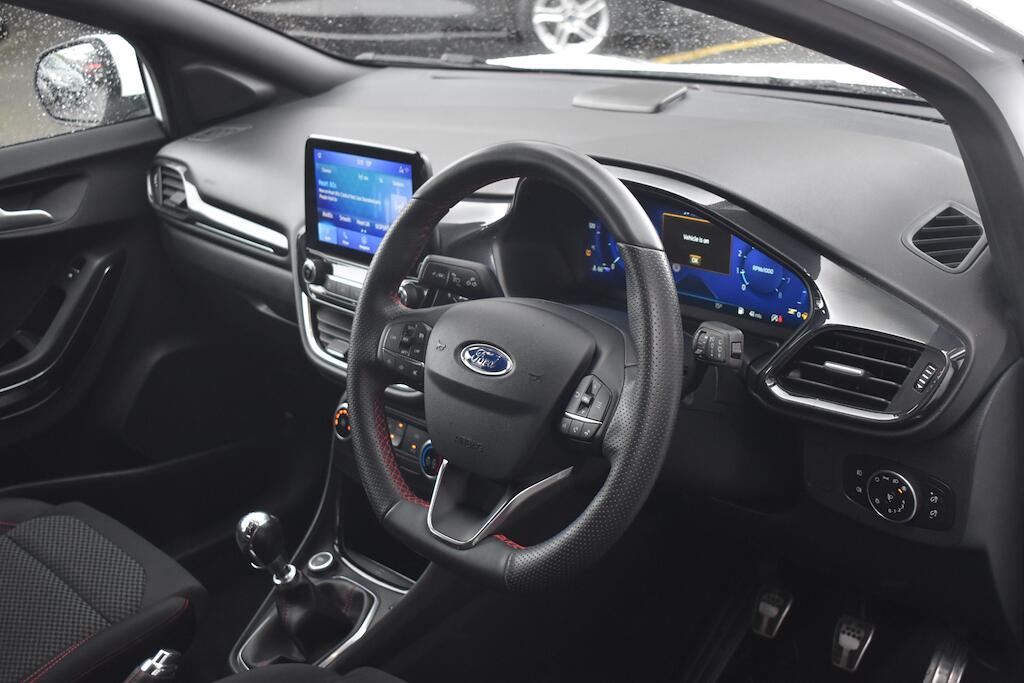 Ford Puma view 26