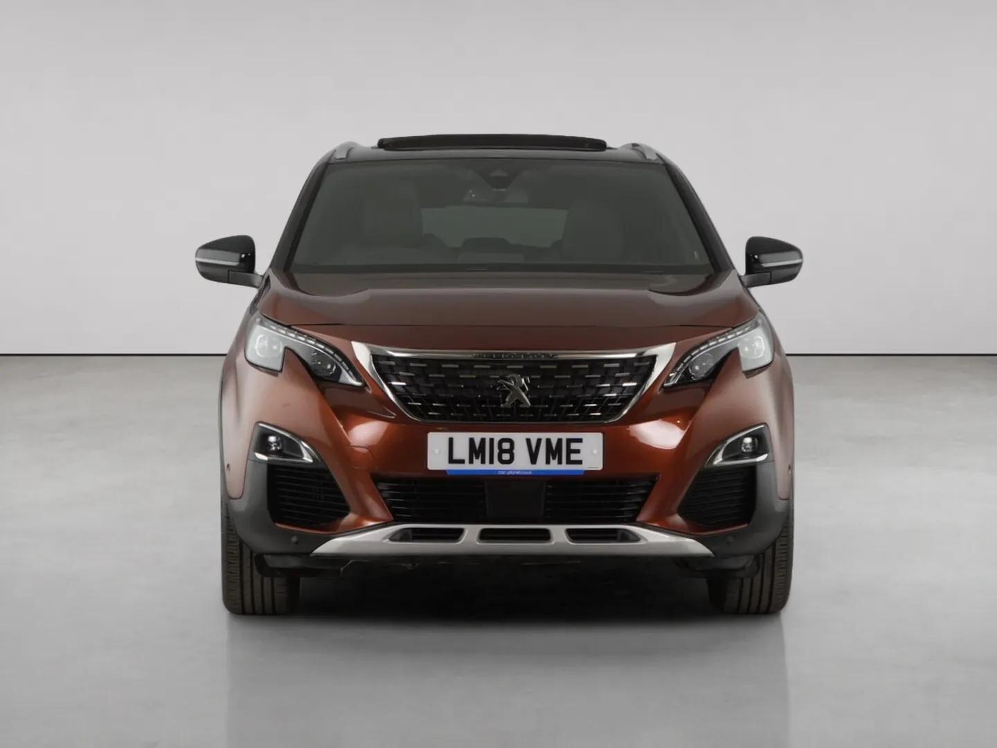 Peugeot 3008 view 5