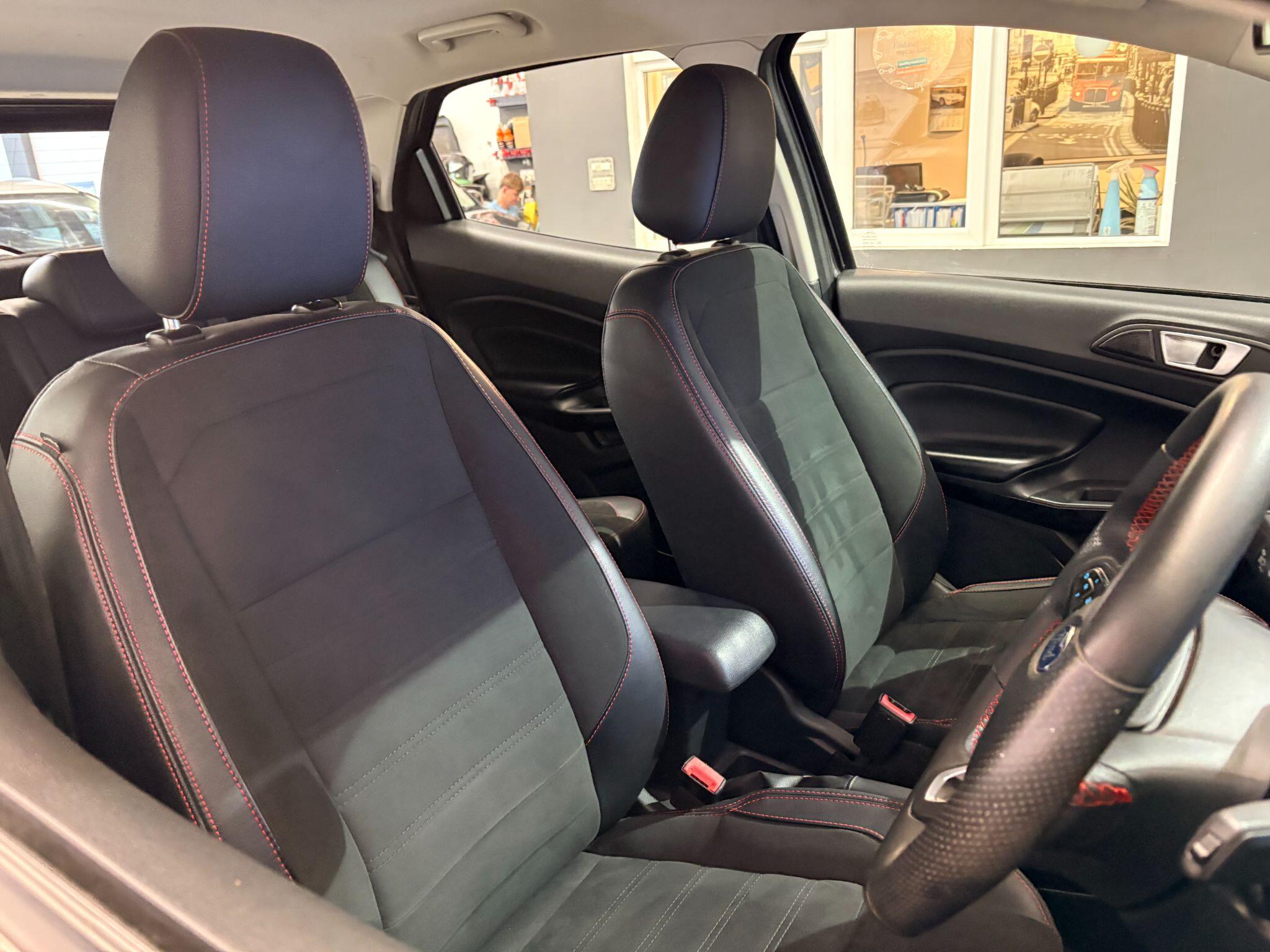 Ford Ecosport view 34