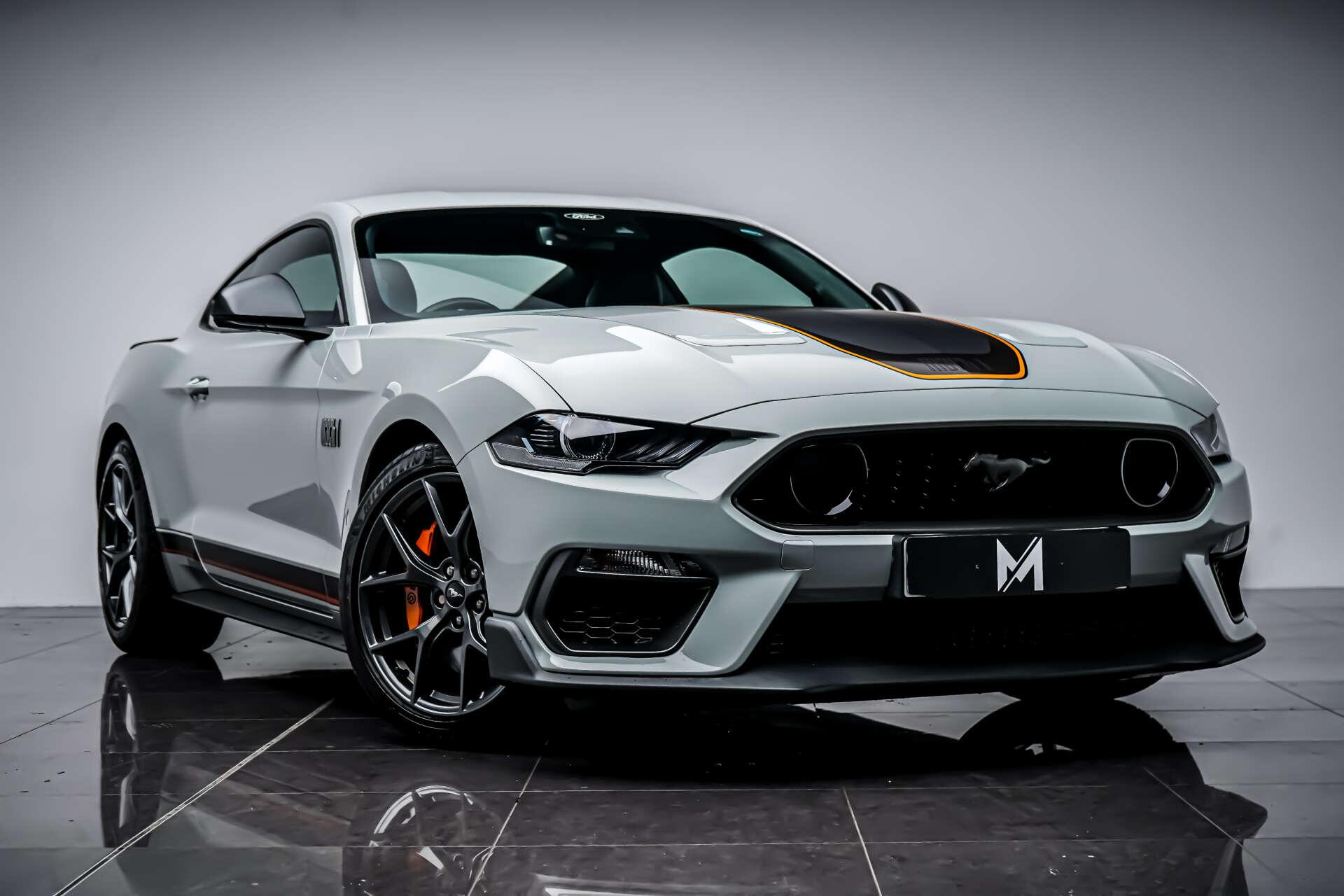 Ford Mustang main image
