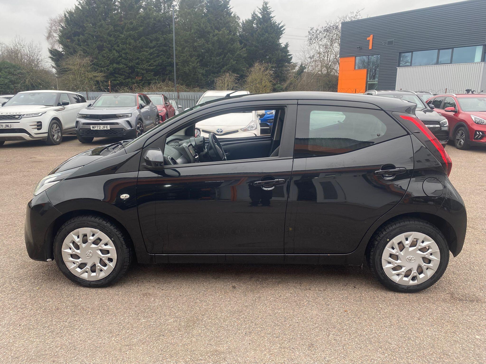 Toyota Aygo view 6