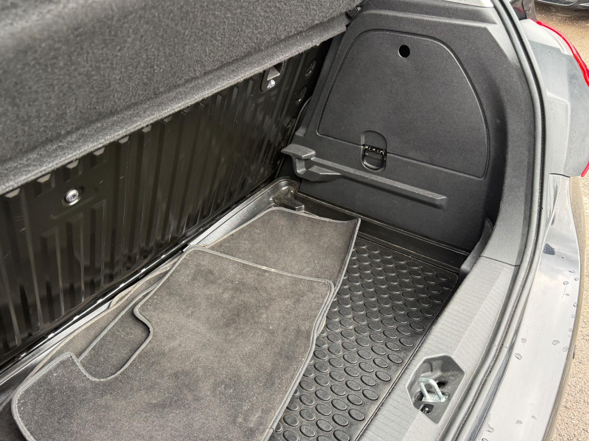 Vauxhall Corsa - Image 42
