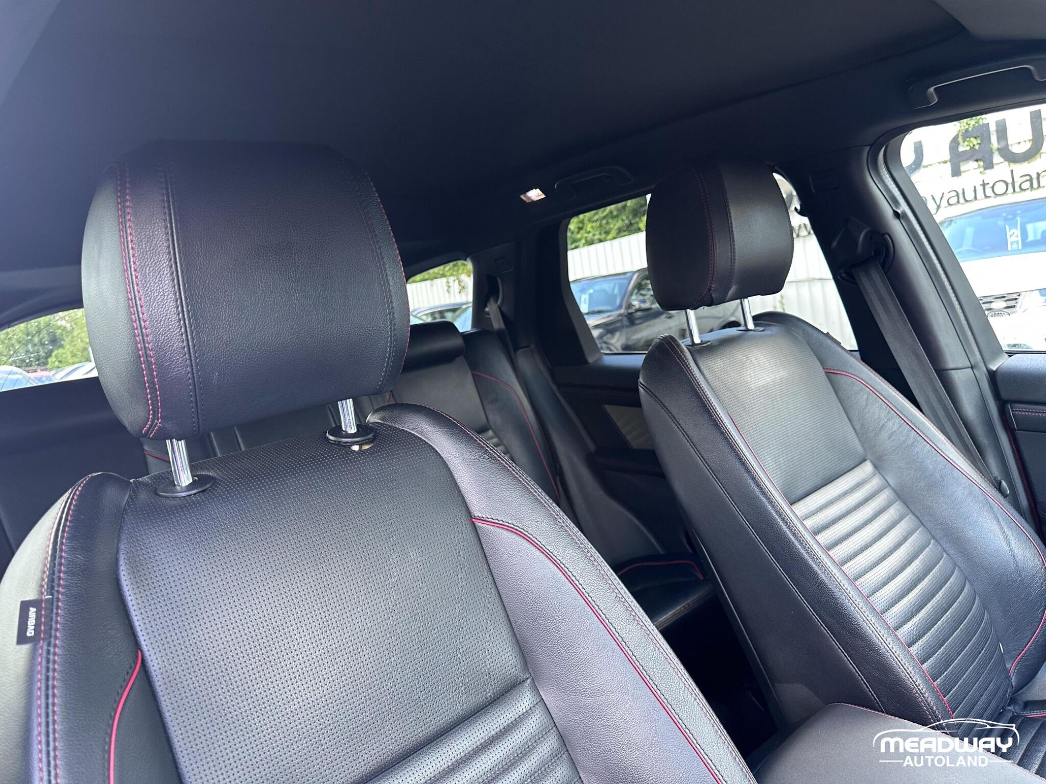 Land Rover Discovery Sport view 18