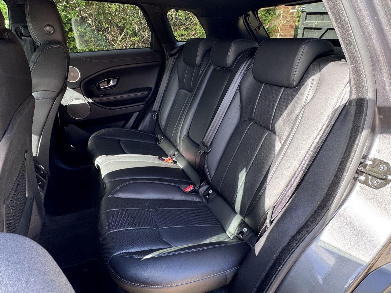 Land Rover Range Rover Evoque view 31