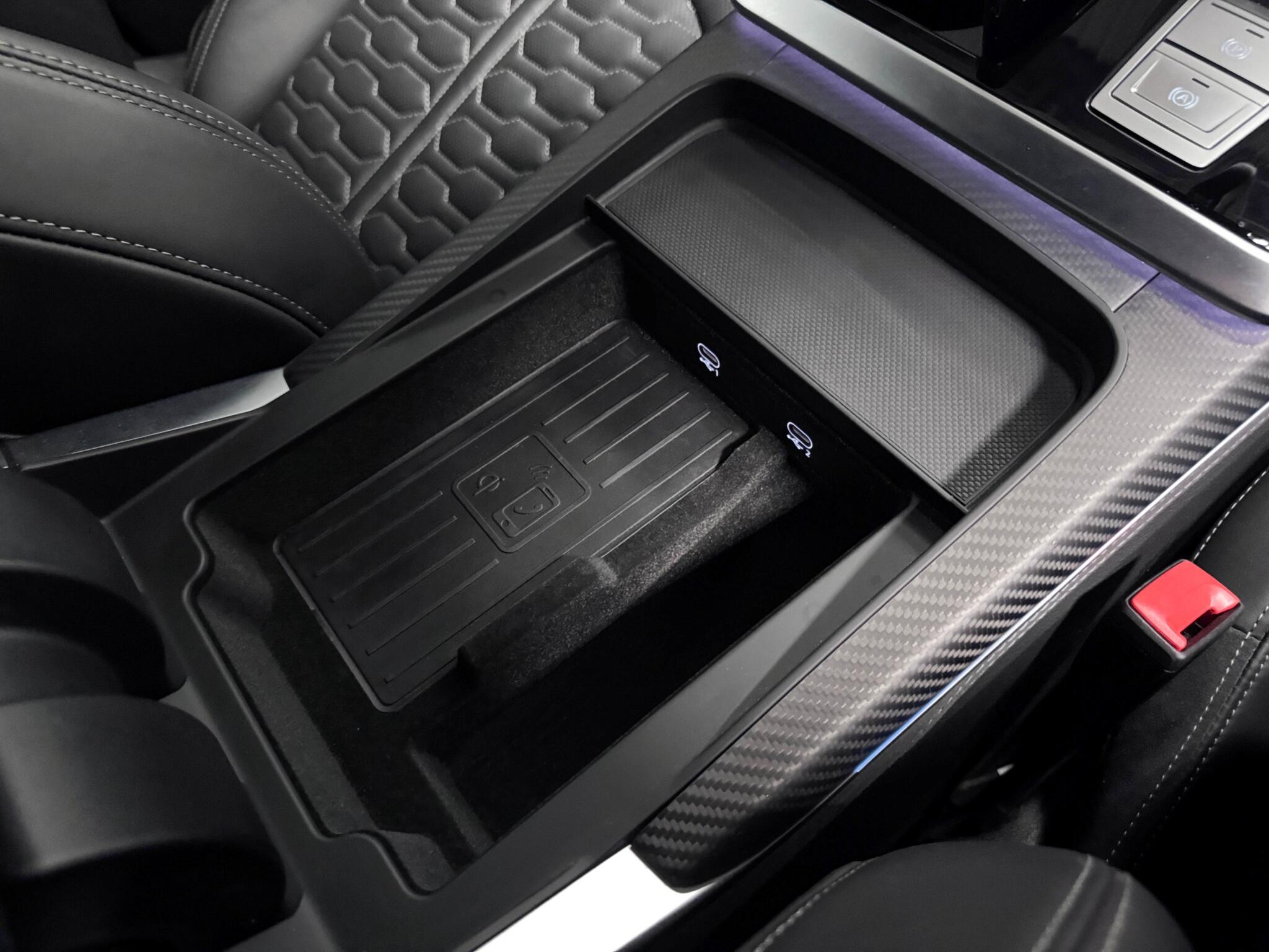 Audi RSQ8 view 53