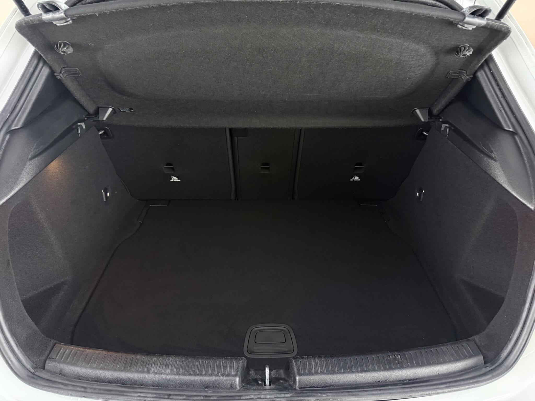 Mercedes-Benz A-Class view 10