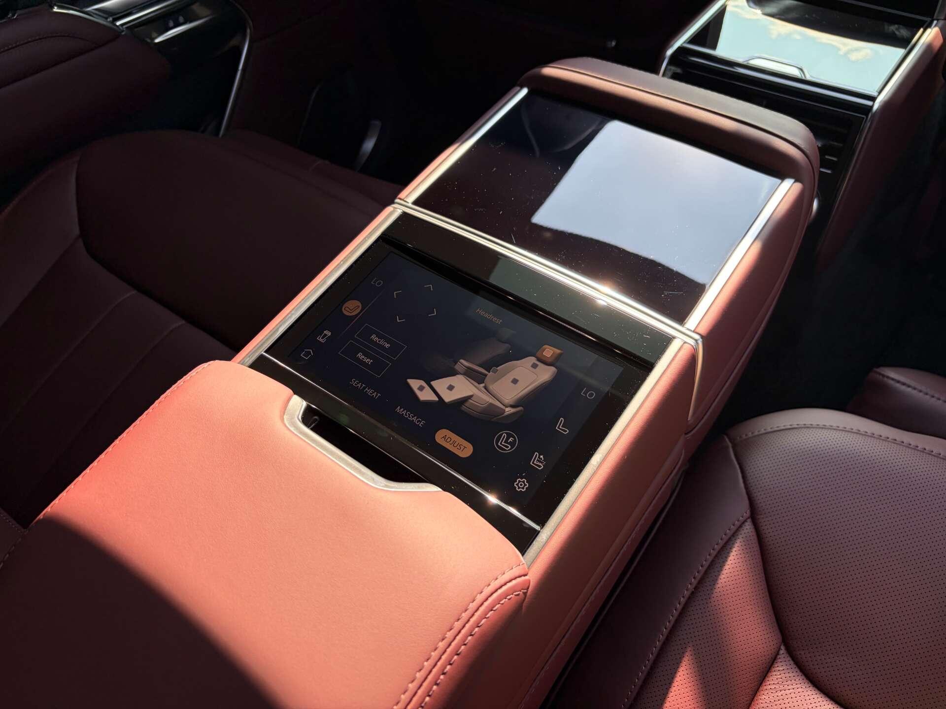Land Rover Range Rover view 39