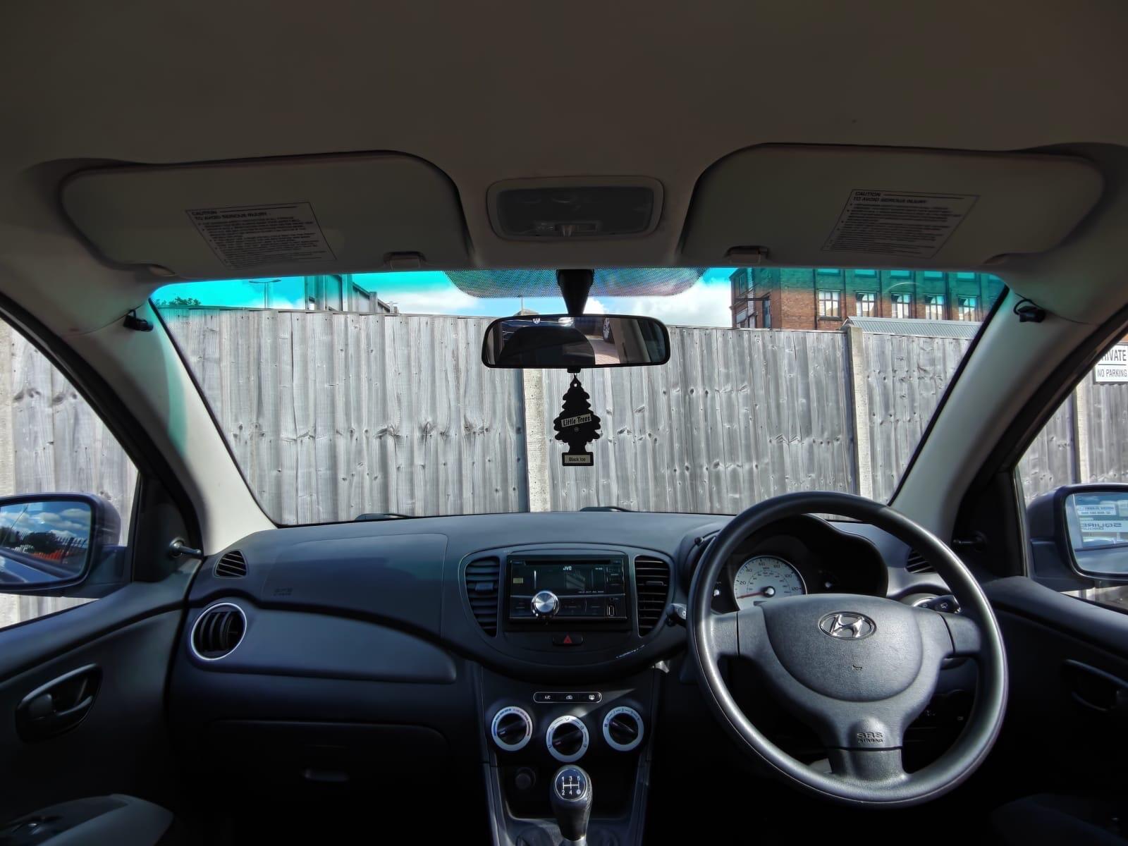 Hyundai i10 view 18