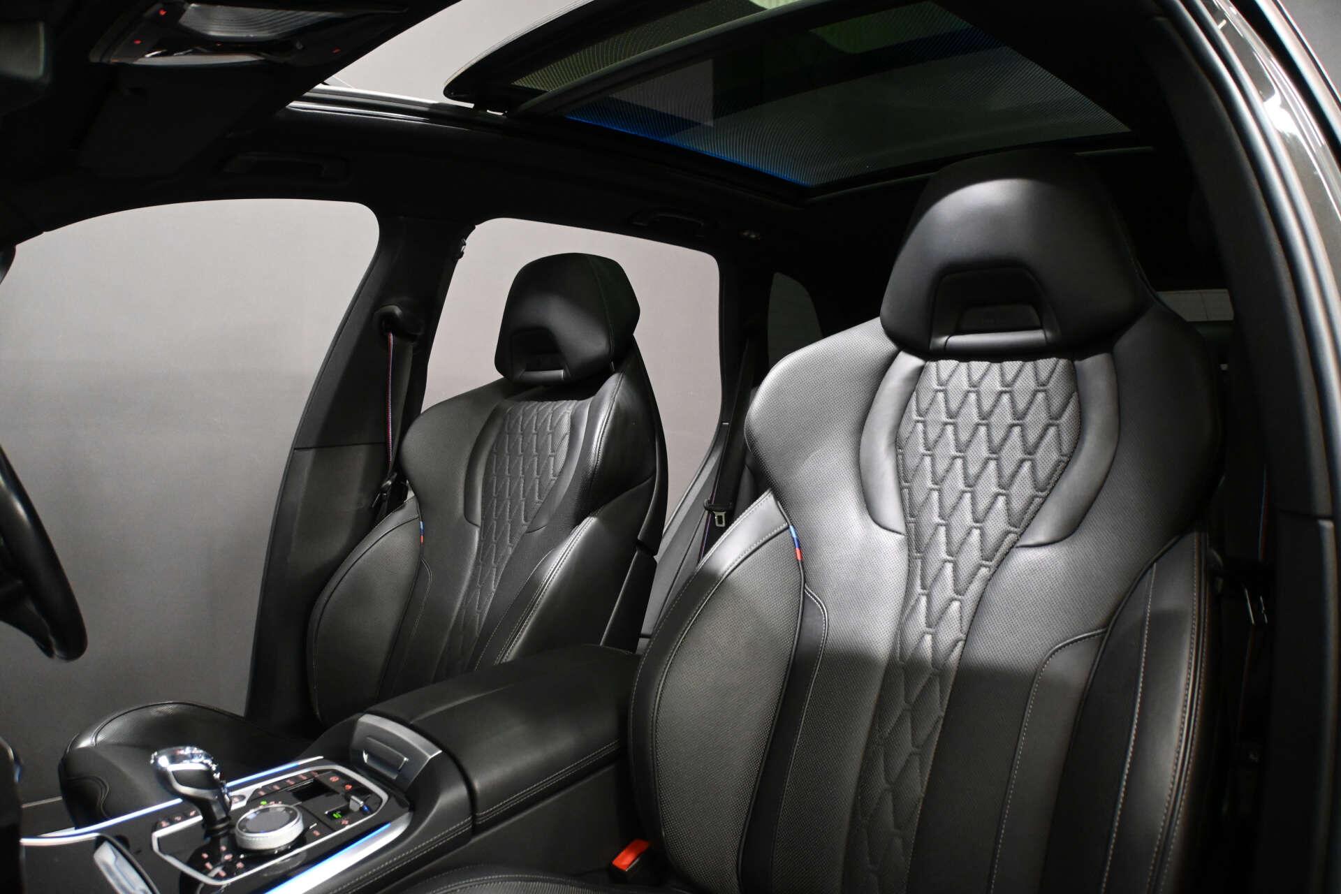 BMW X5 view 22