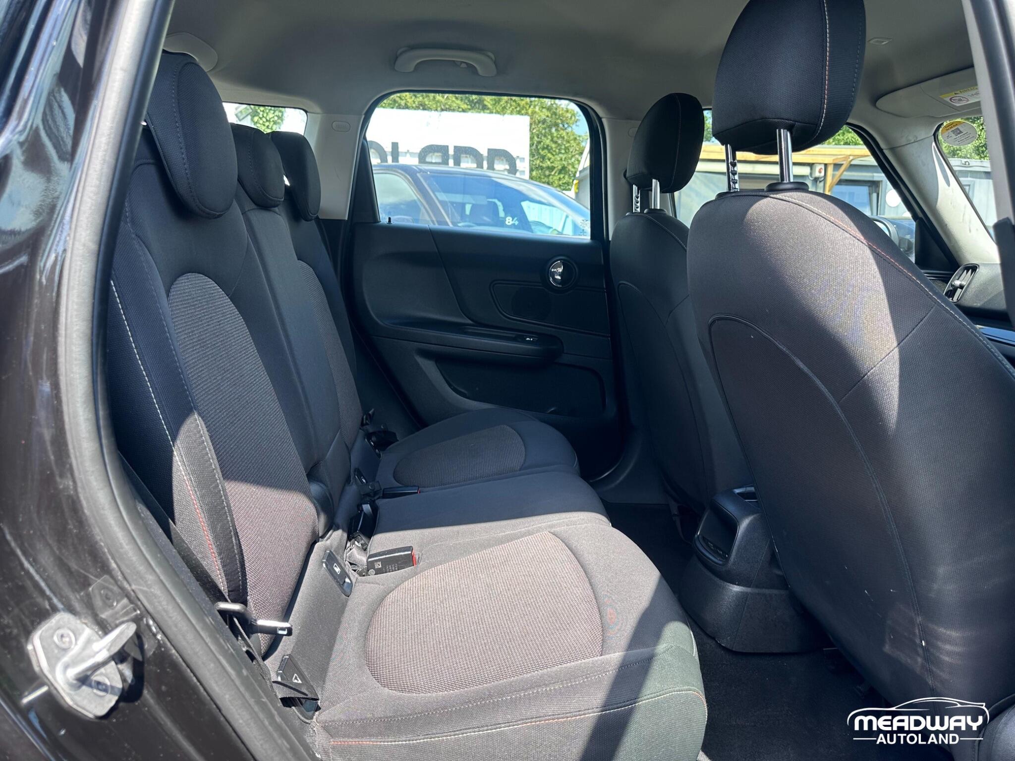 Mini Countryman view 9