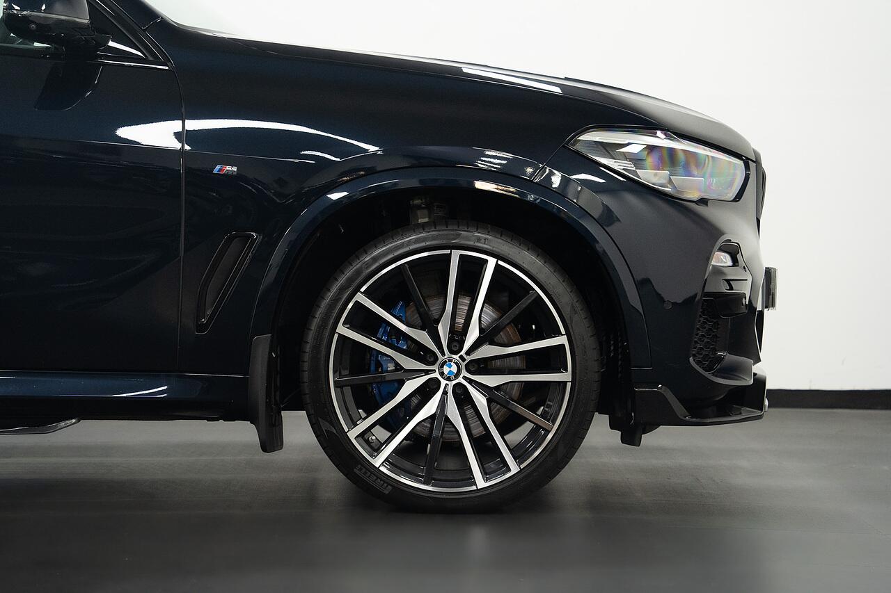 BMW X5 view 44