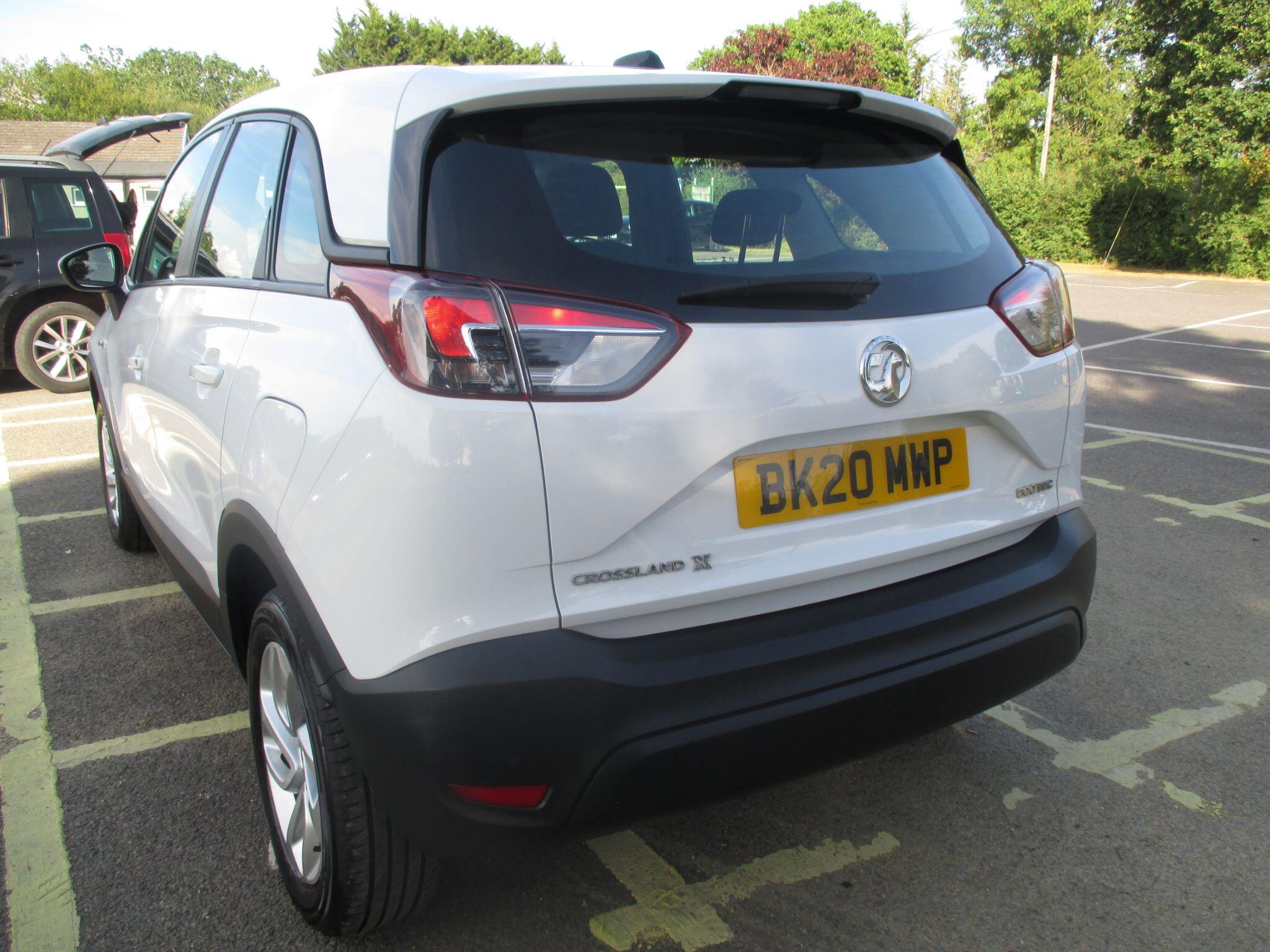 Vauxhall Crossland X view 13