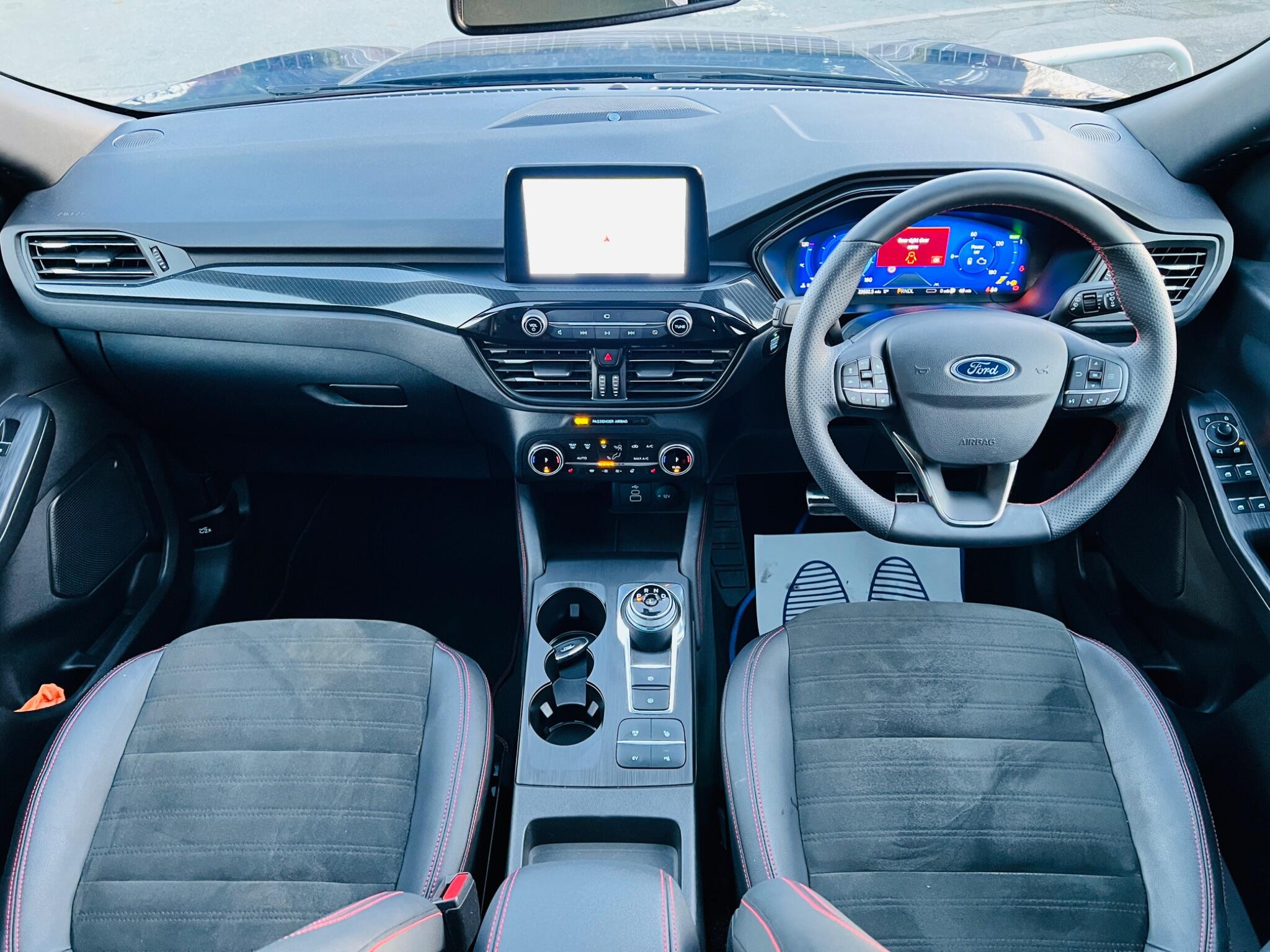 2023 Ford Kuga 2.5 EcoBoost Duratec 14.4kWh ST-Line X CVT Euro 6 (s/s) 5dr • 23,532 miles image 11