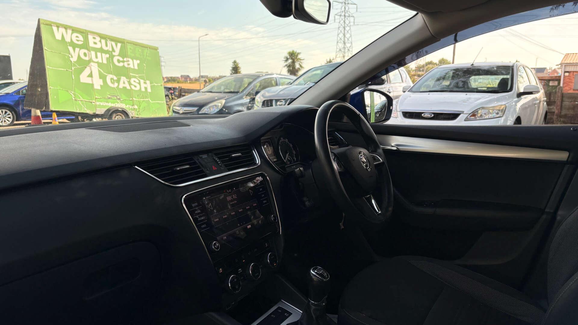 Skoda Octavia view 14
