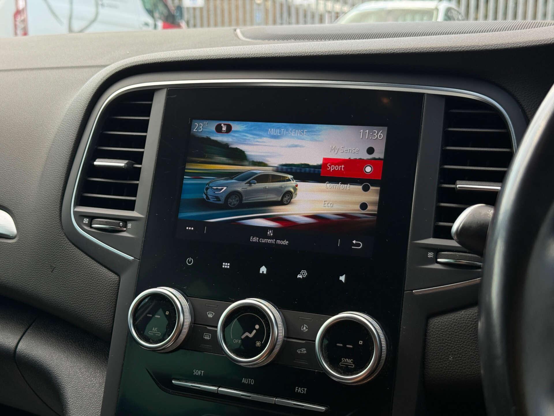 Renault Megane view 66