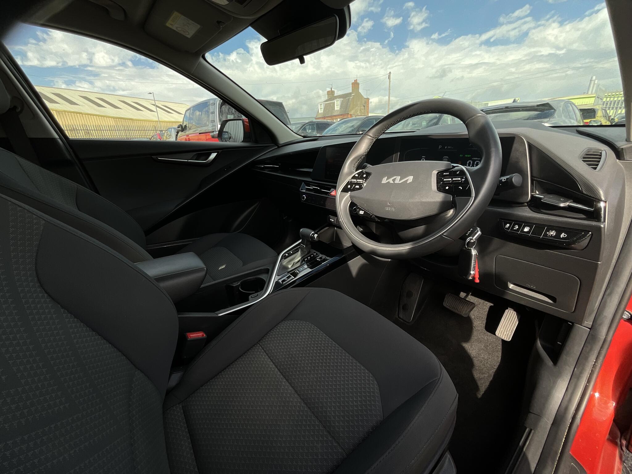 Kia Niro view 2