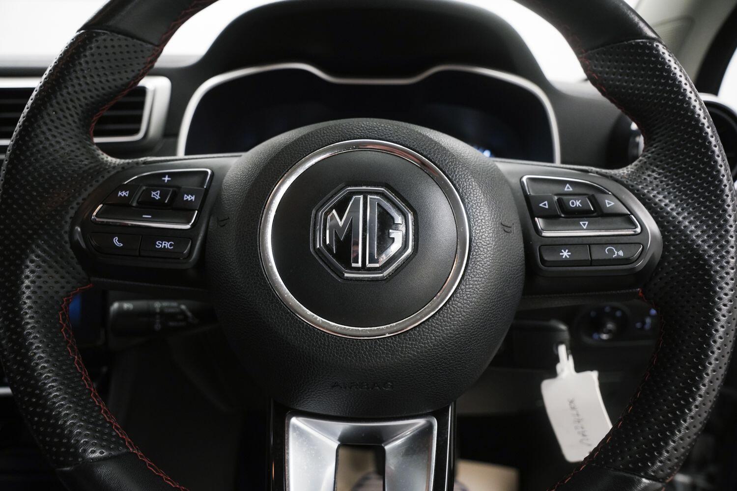 MG MG ZS view 25