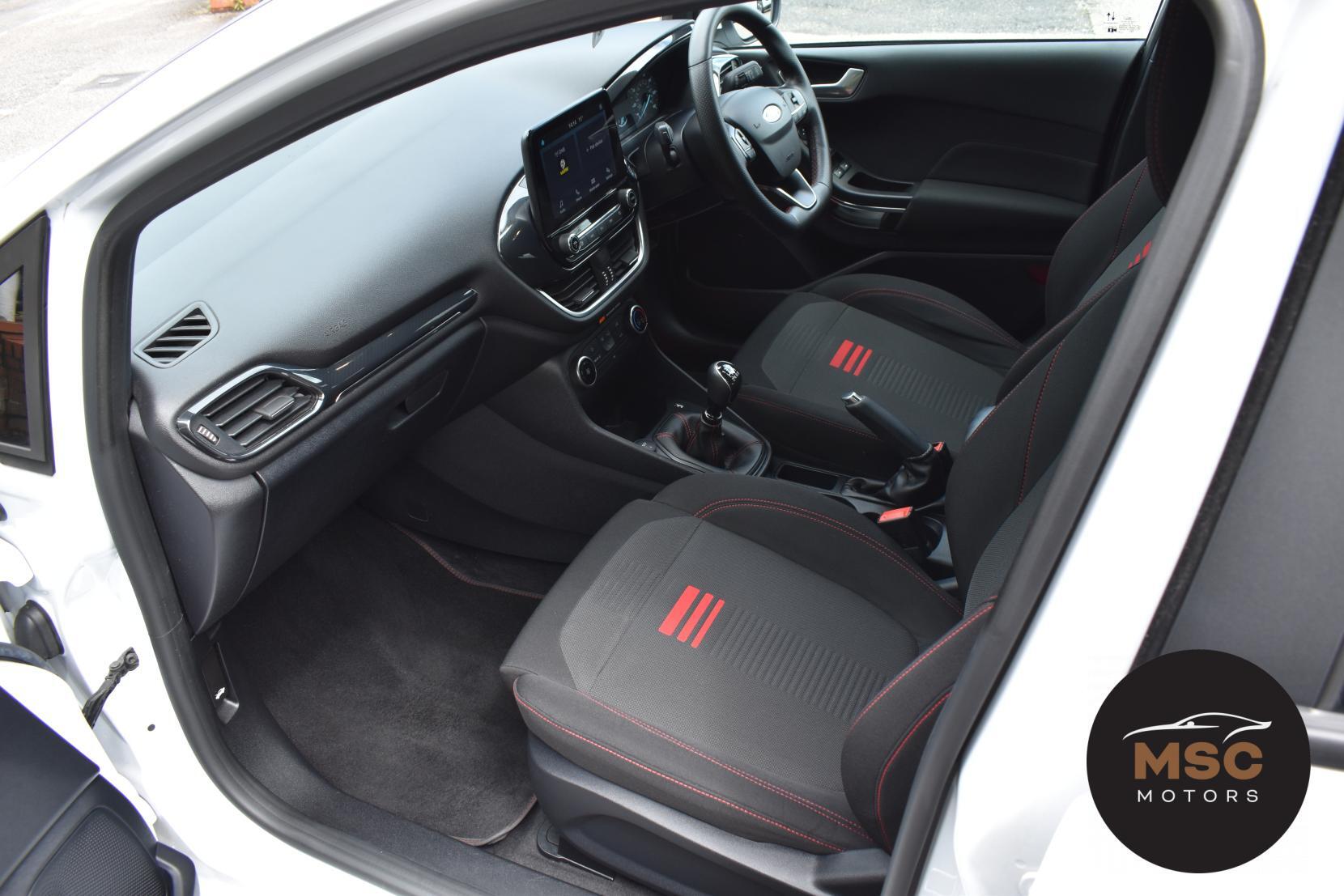 Ford Fiesta view 33