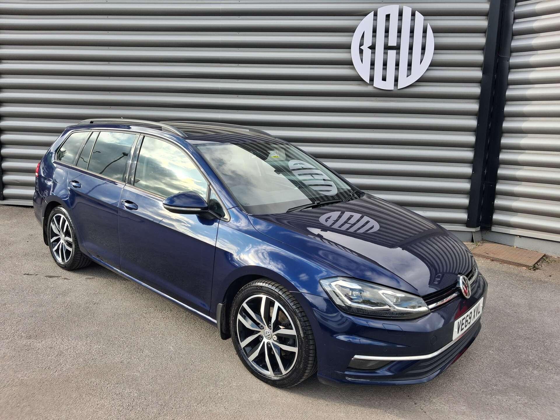 2020 Volkswagen Golf in Blue for sale