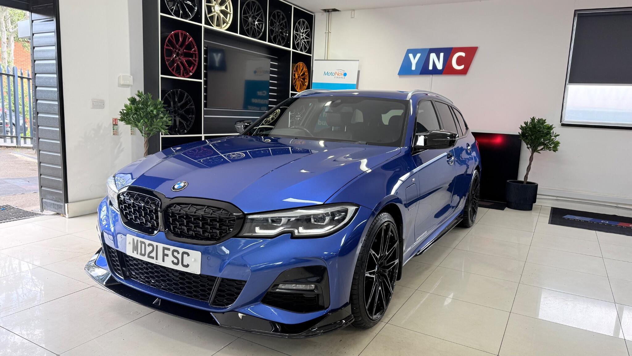 BMW 3 Series view 48