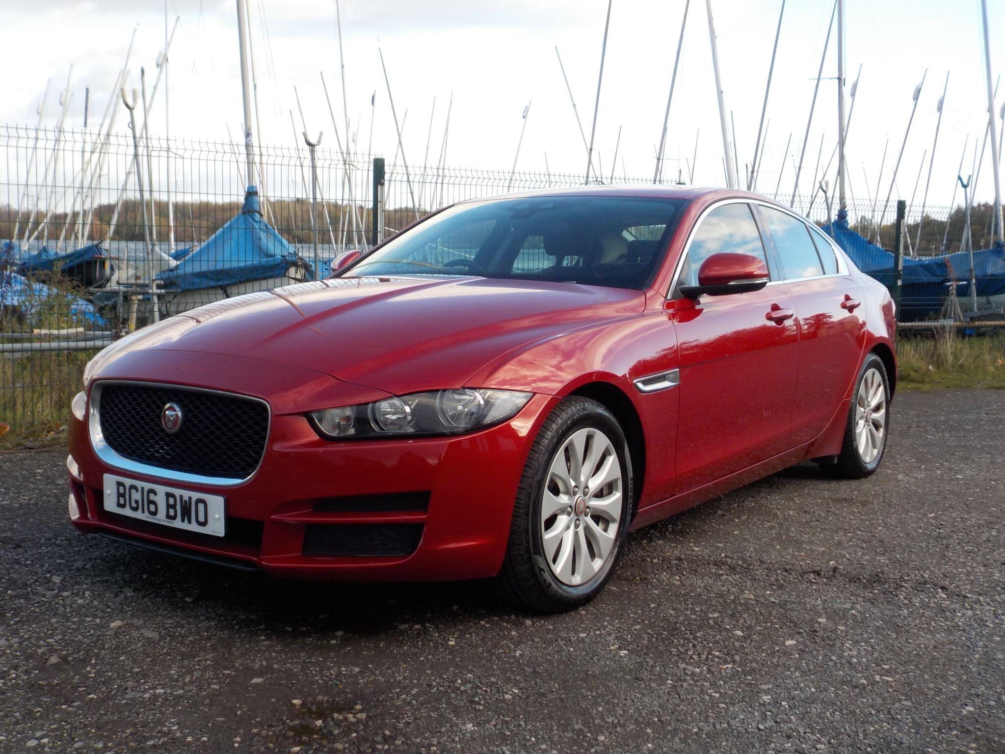 Jaguar XE 2.0d Prestige Euro 6 (s/s) 4dr