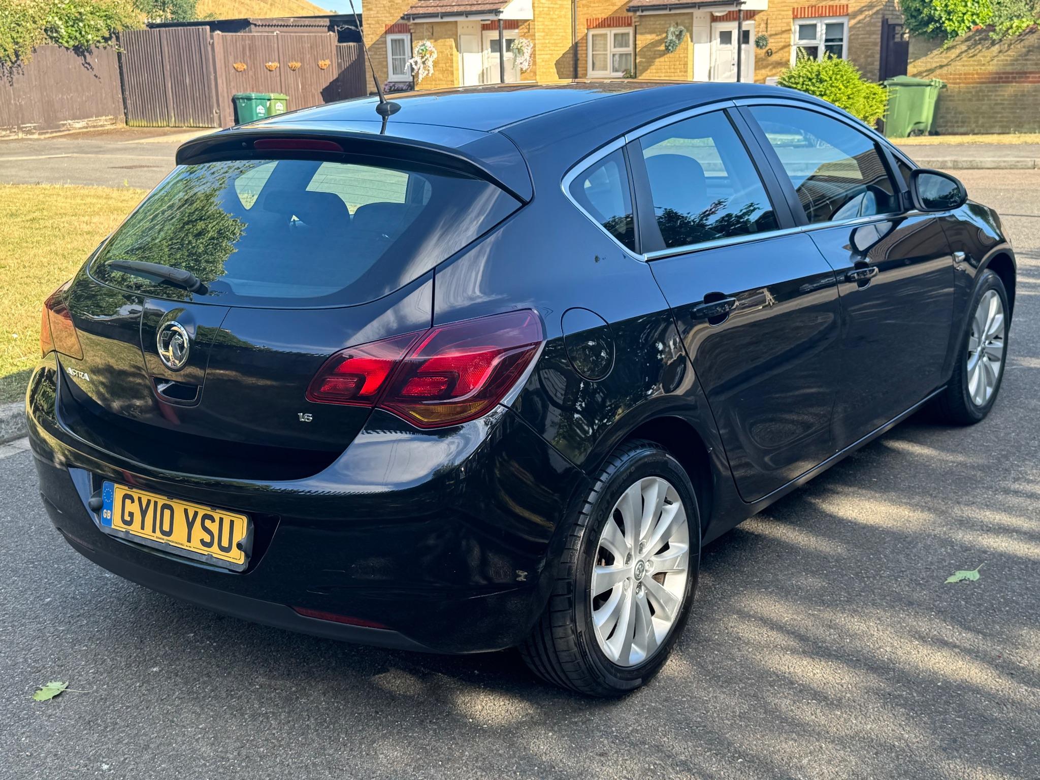 2010 Vauxhall Astra image 23
