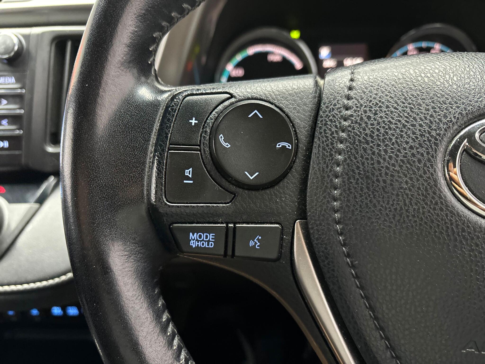 Toyota Rav4 view 15