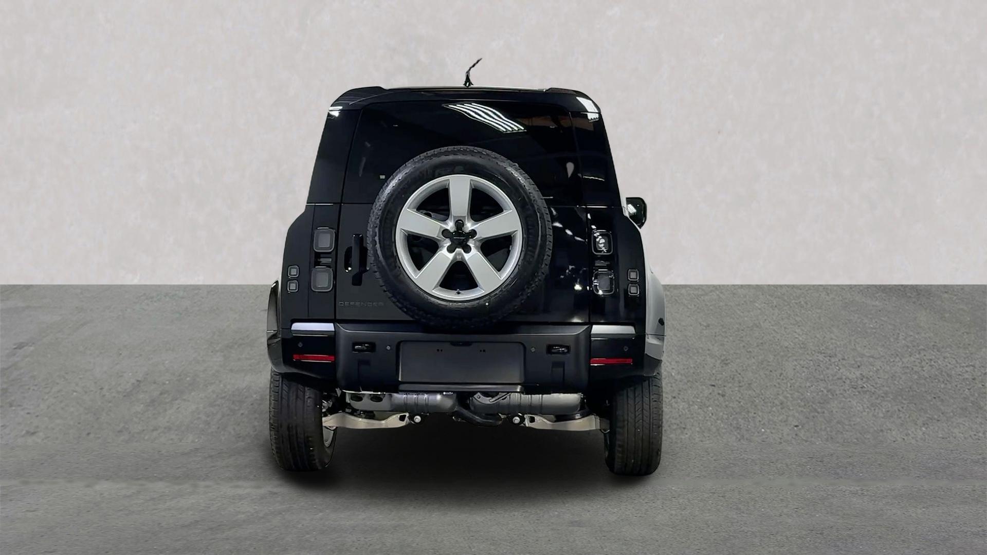 Land Rover Defender view 6