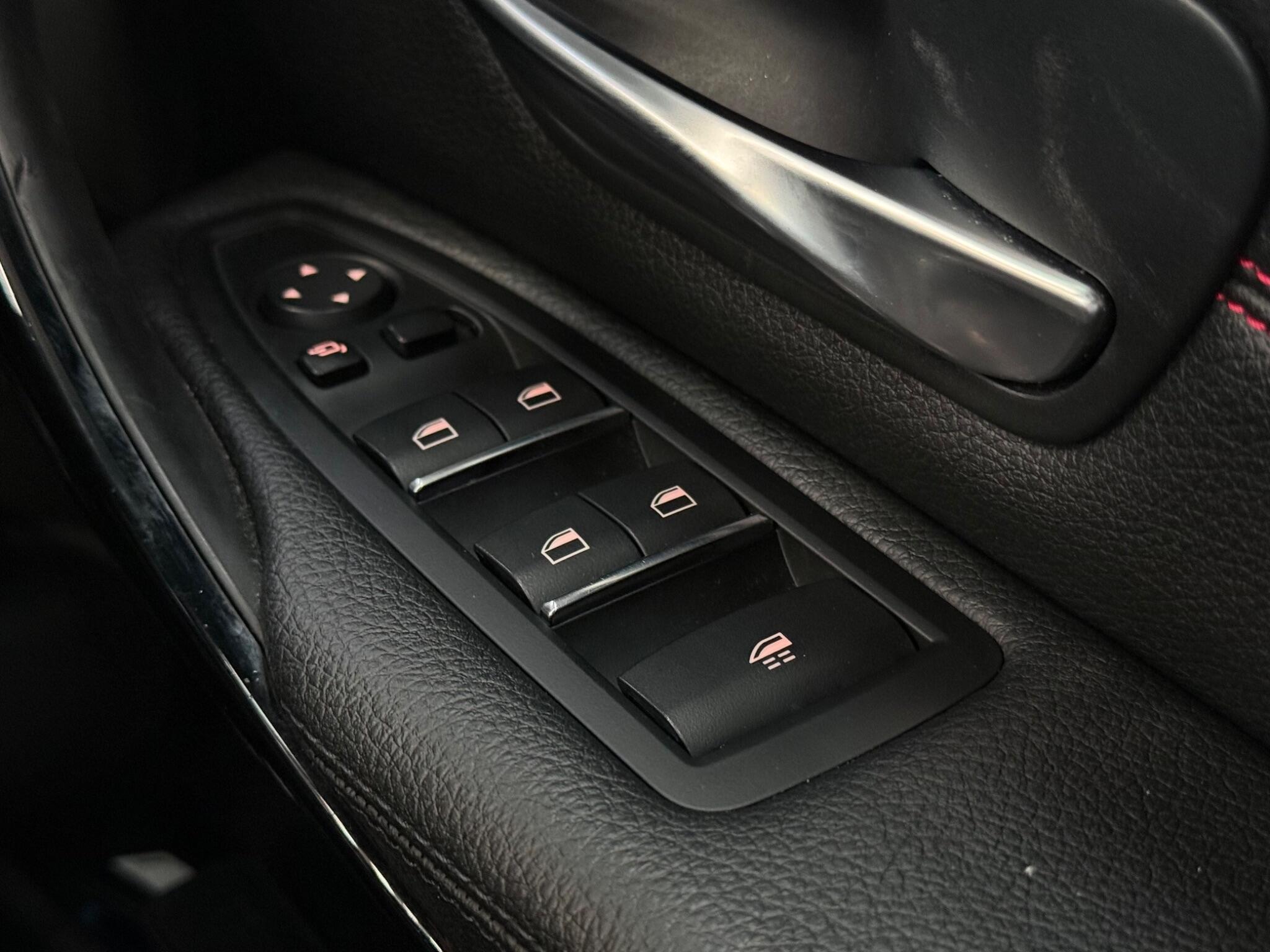 BMW 4 Series view 18