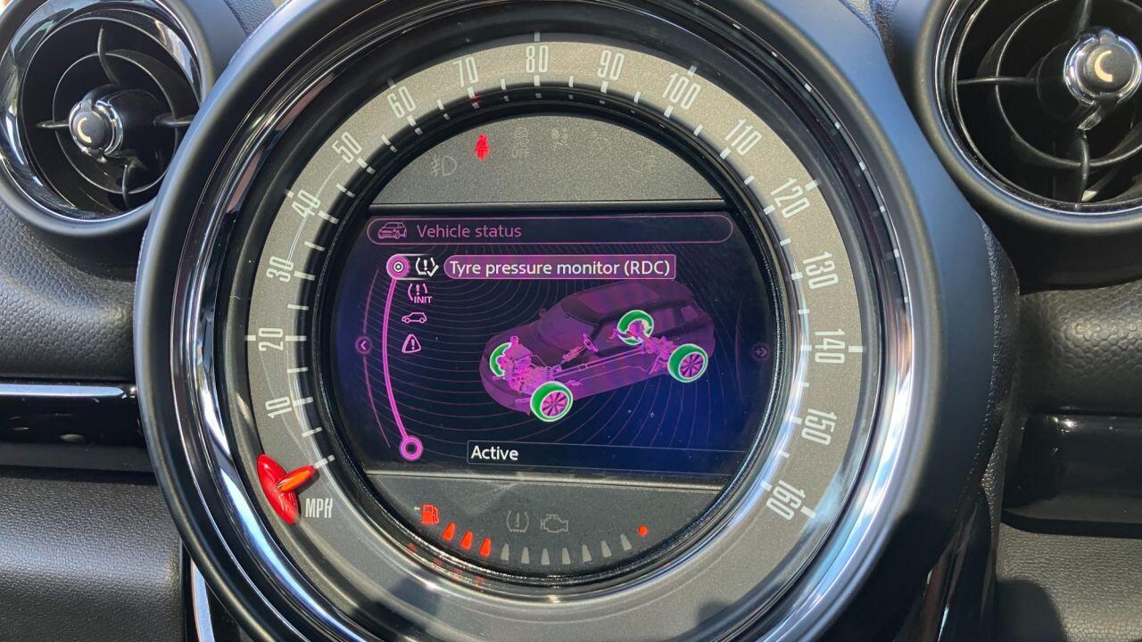 Mini Countryman view 48