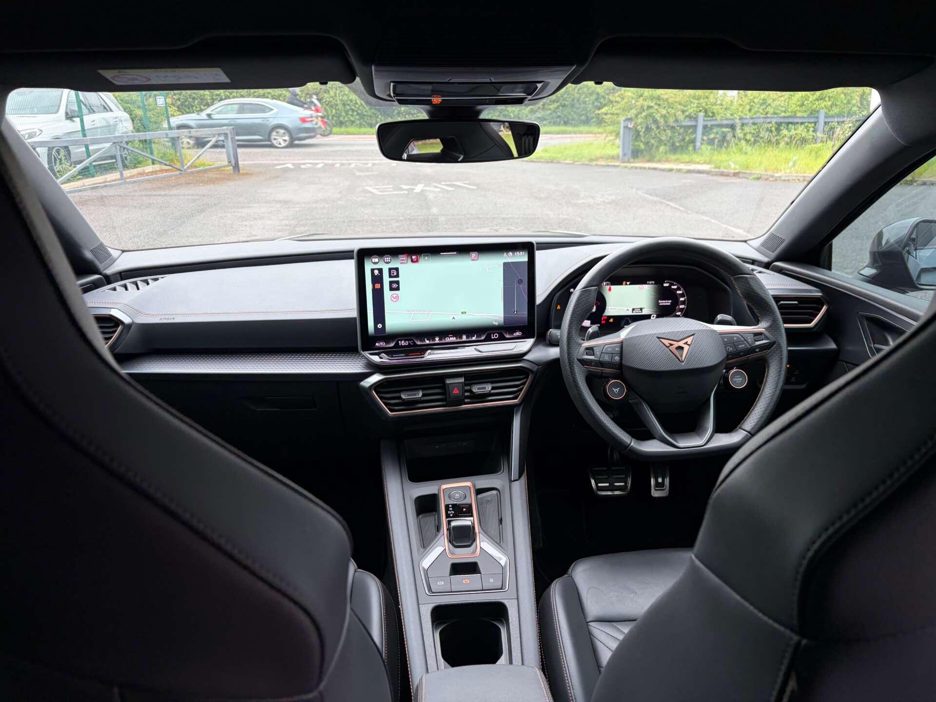 Cupra Leon view 35